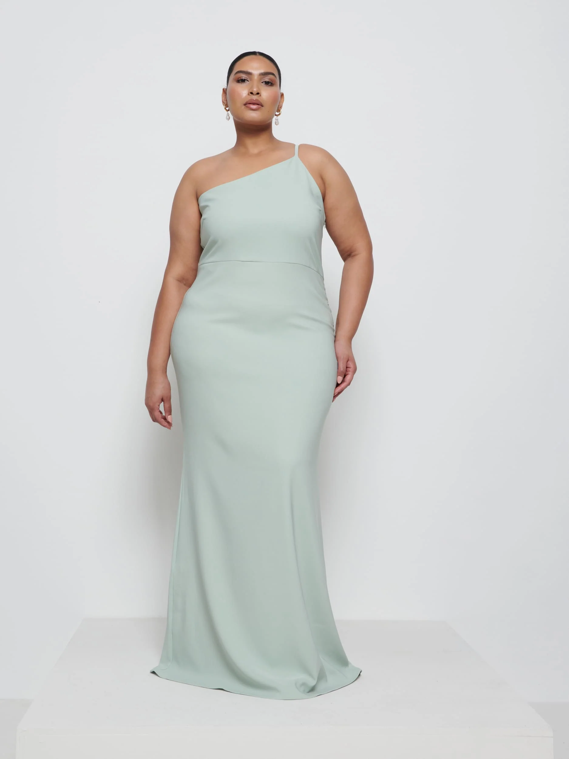 Amelia Crepe Maxi Bridesmaid Dress Curve - Sage - Image 4