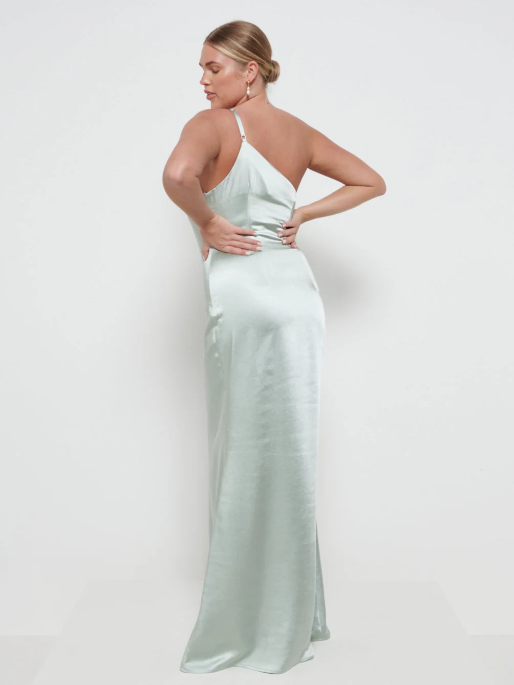 Amelia Maxi Bridesmaid Dress - Matte Sage - Image 3