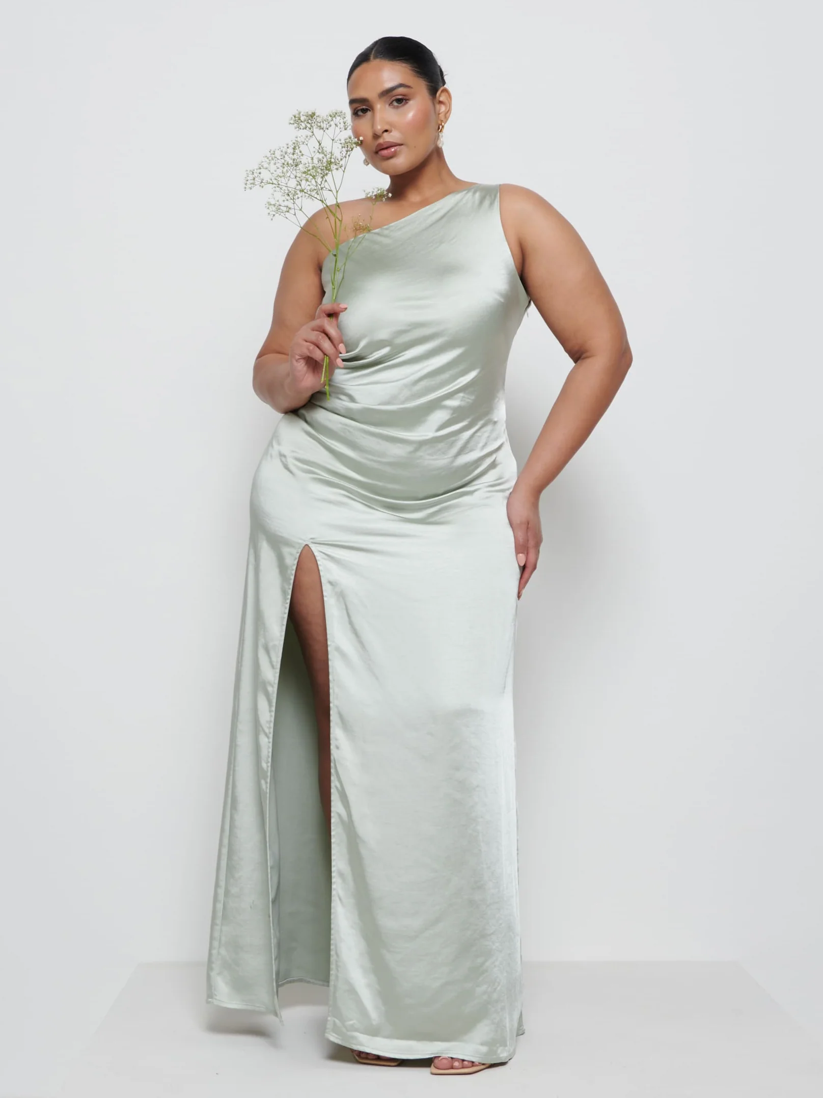 Amelia Ruched Maxi Bridesmaid Dress Curve - Sage - Image 4