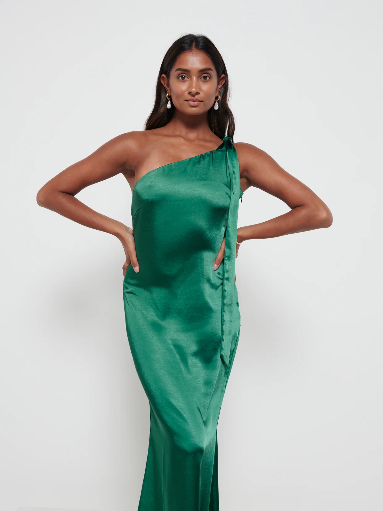 Amelia Tie Maxi Bridesmaid Dress - Matte Emerald - Image 2