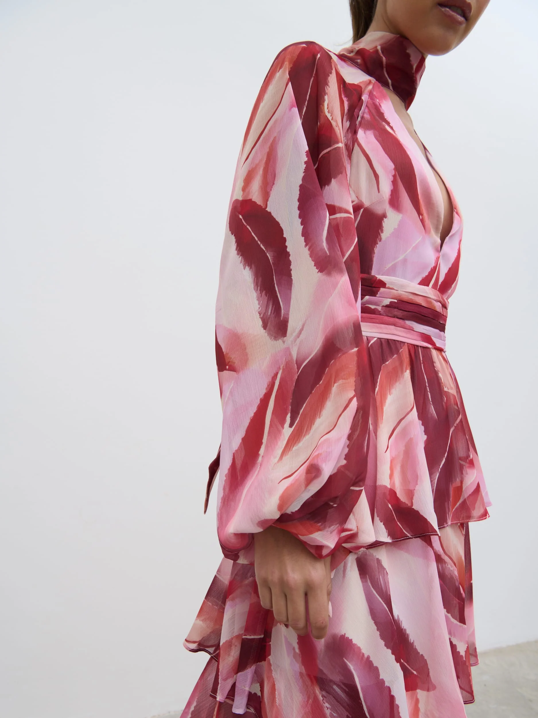 Anya Plunge Neck Ruffle Maxi Dress - Feather Print - Image 3