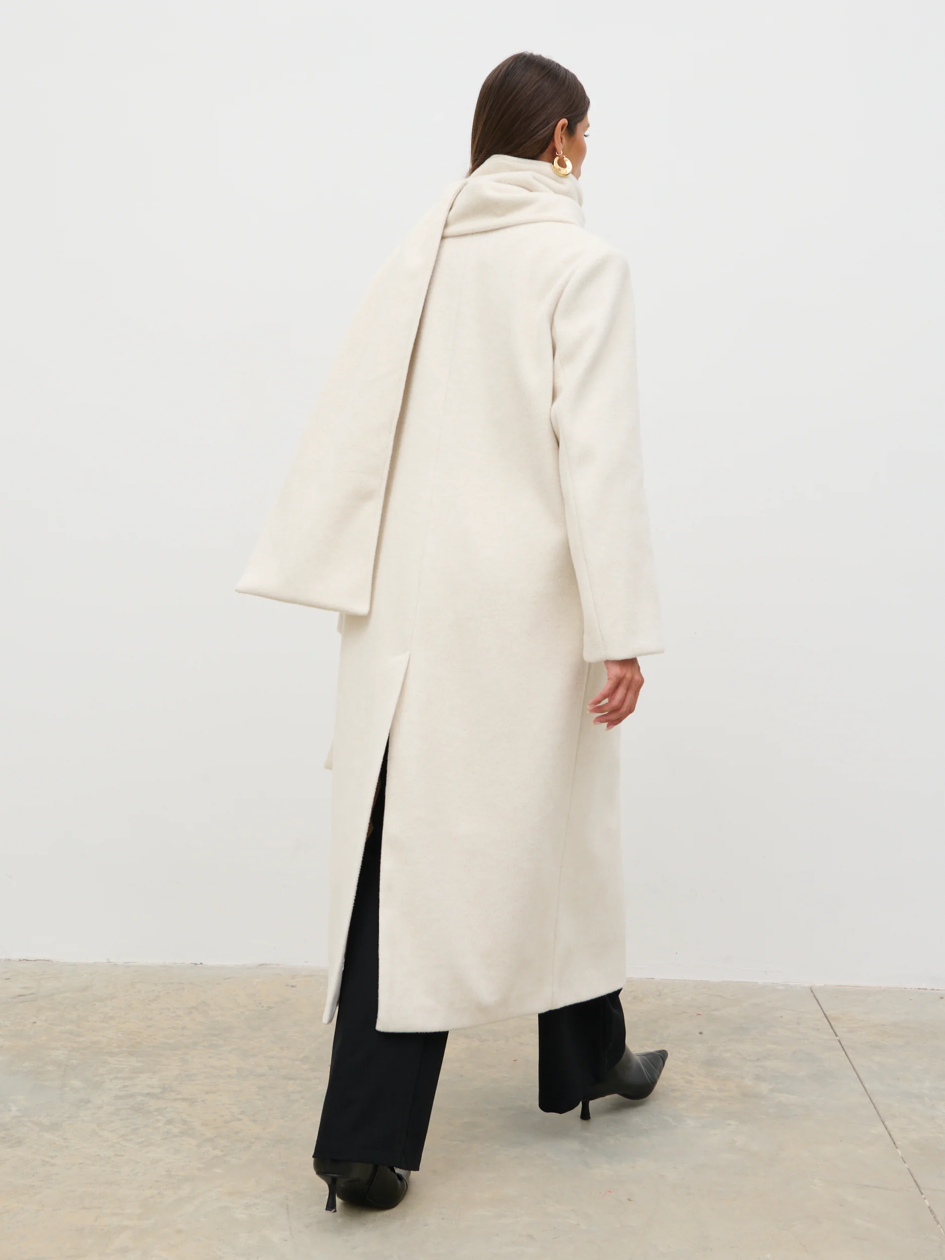 Ari Collarless Coat with Scarf - Cream - Image 4