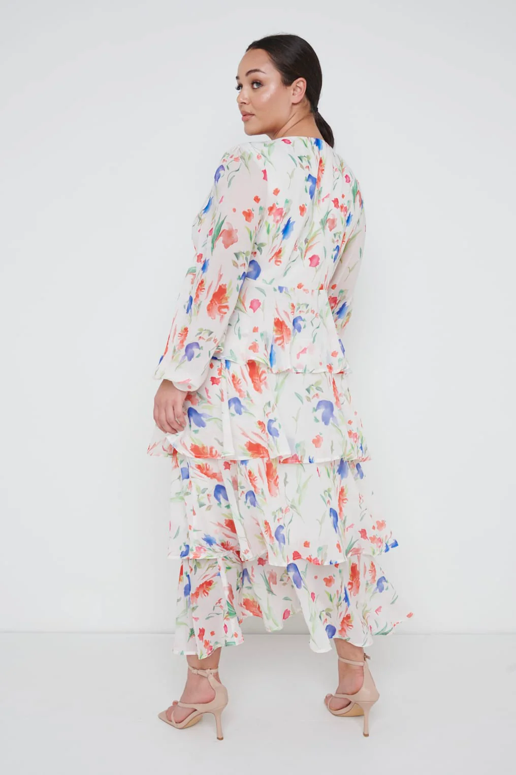 Ashton Ruffle Midi Dress Curve - Dainty Floral - Image 3