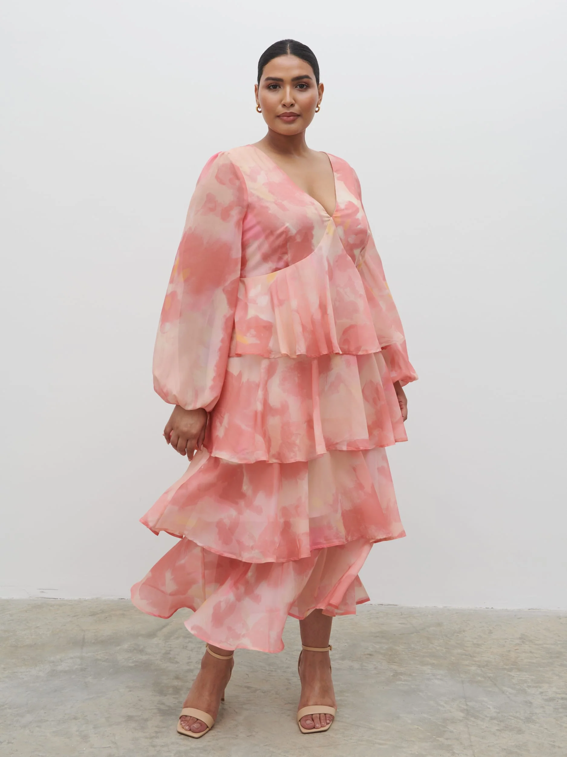 Ashton Ruffle Midi Dress Curve - Dusky Rose Watercolour - Image 4