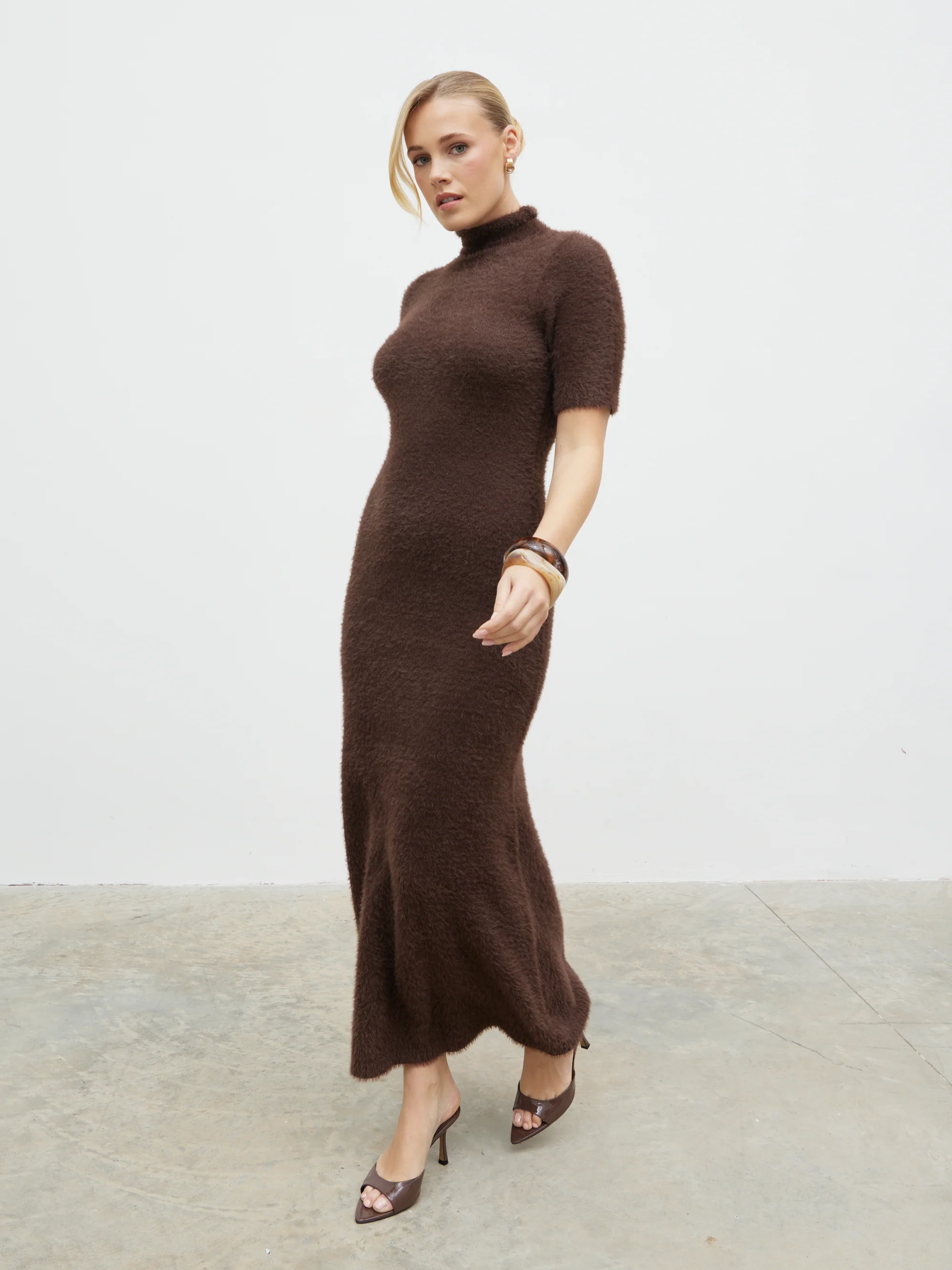 Belisse Short Sleeve Knit Midaxi Dress - Chocolate - Image 5