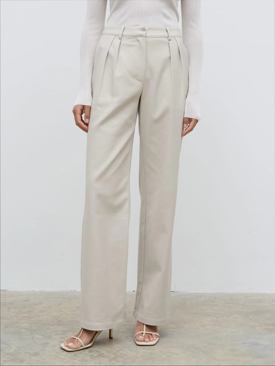 Brady Front Pleat Trousers - Chalk