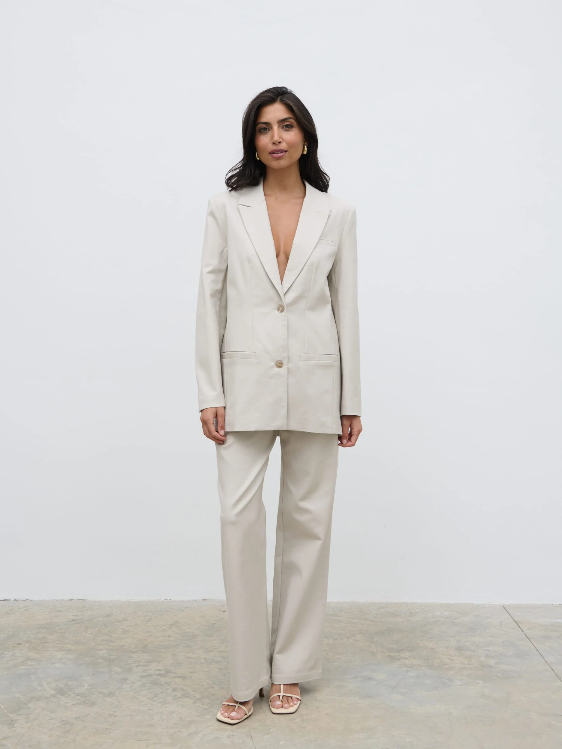 Brady Front Pleat Trousers - Chalk - Image 2