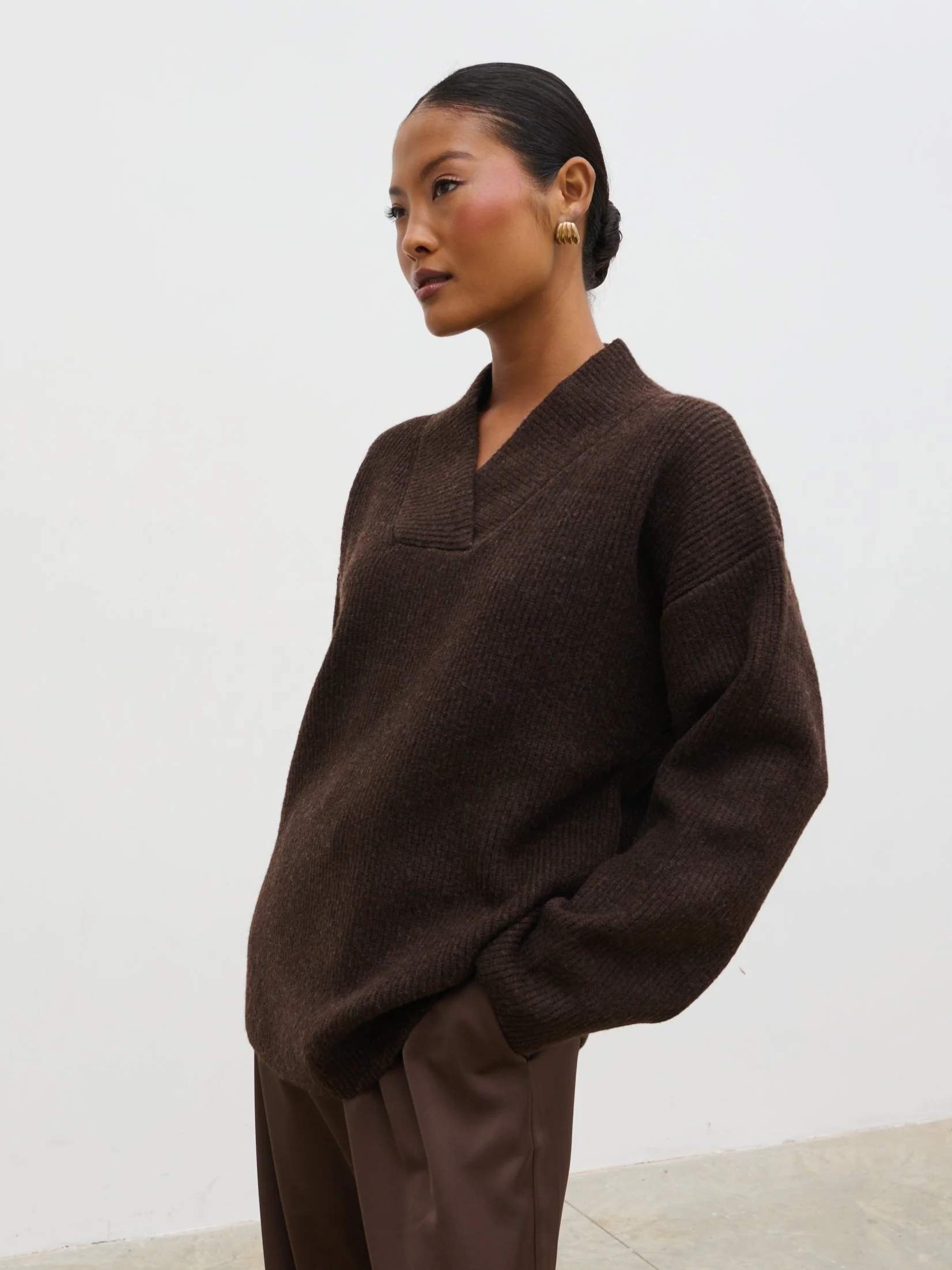 Briana Chunky V-Neck Knit Jumper - Chocolate