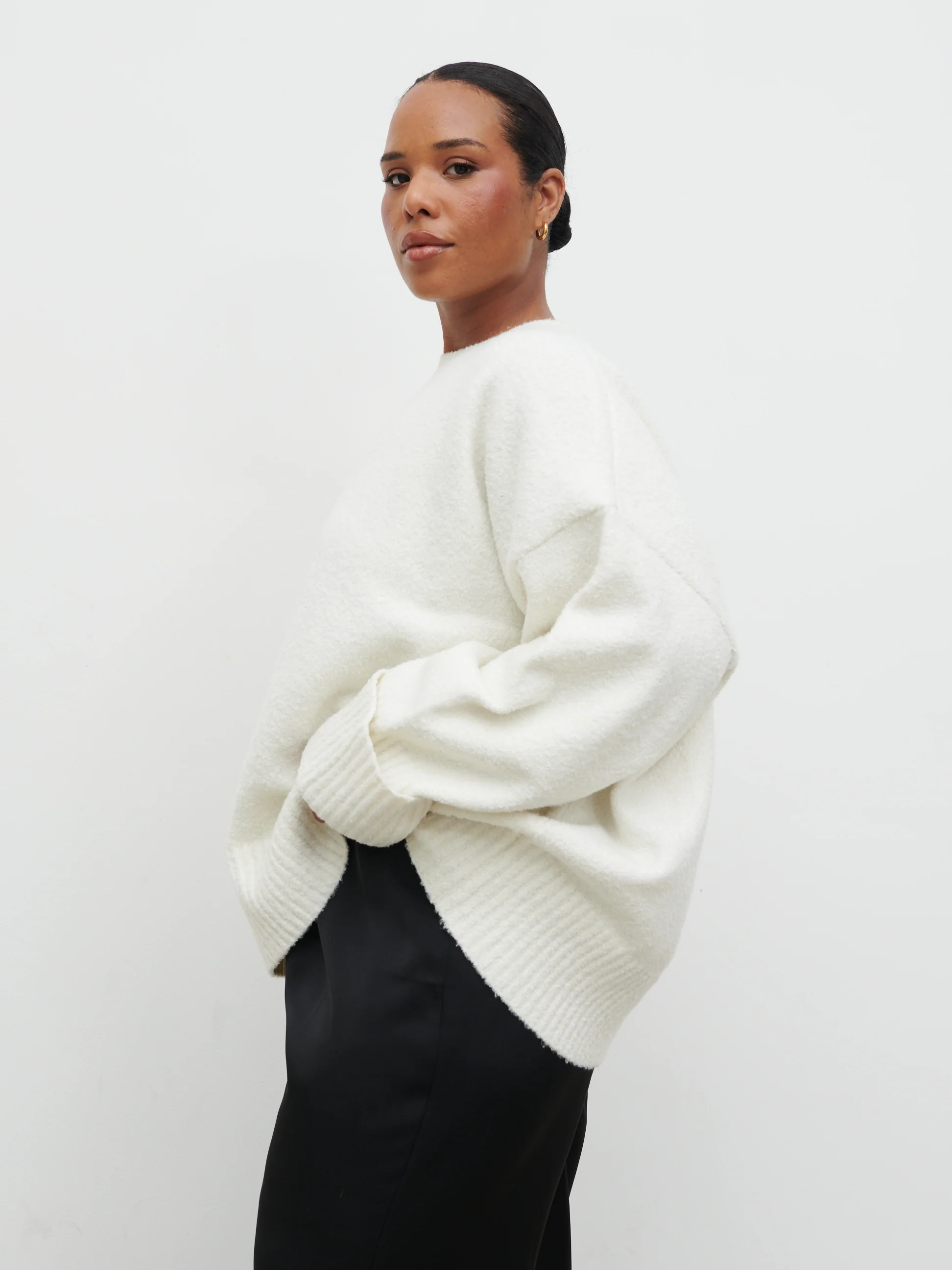 Camille Oversized Borg Jumper Curve - Cream - Image 3