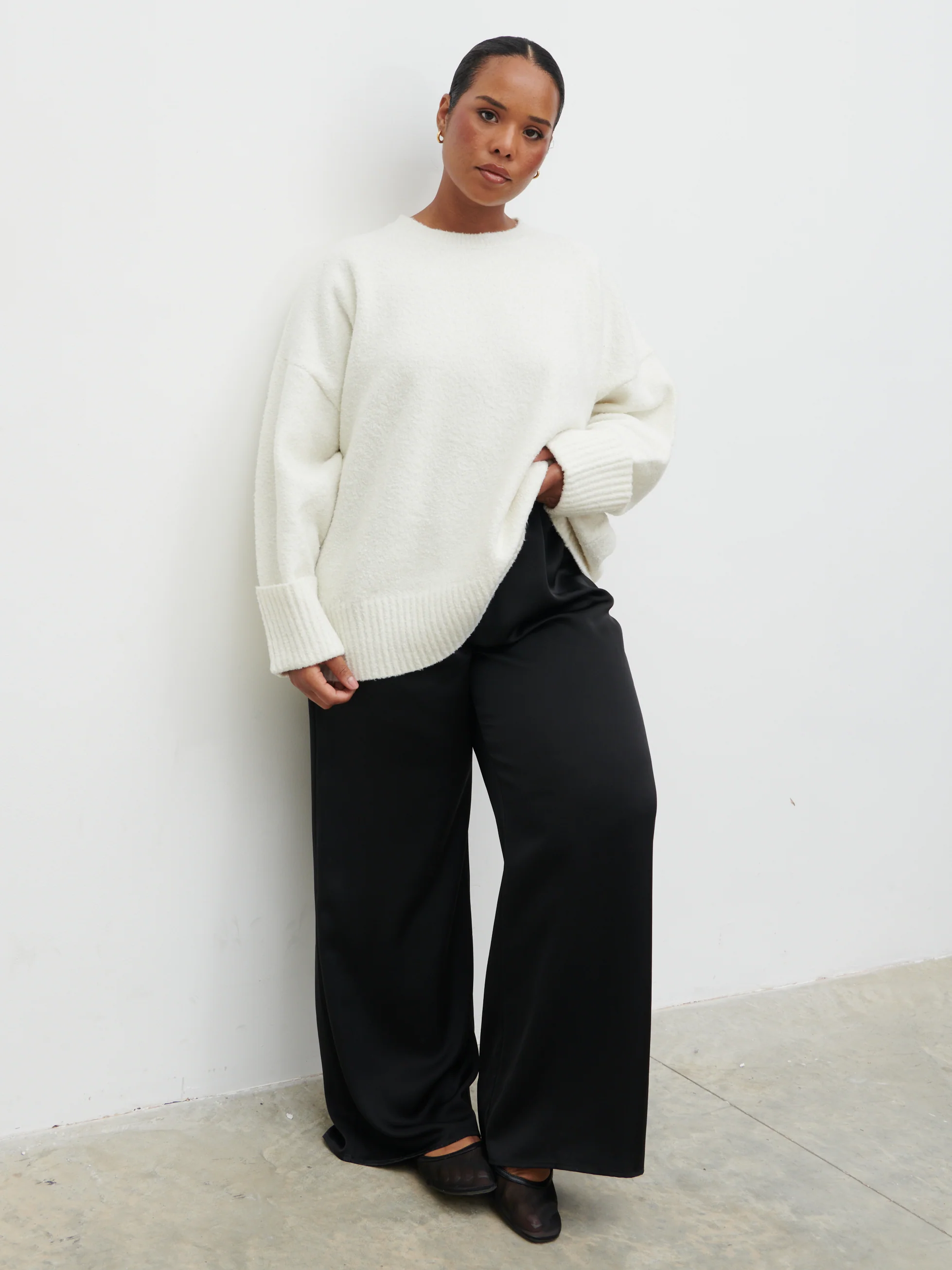 Camille Oversized Borg Jumper Curve - Cream - Image 4