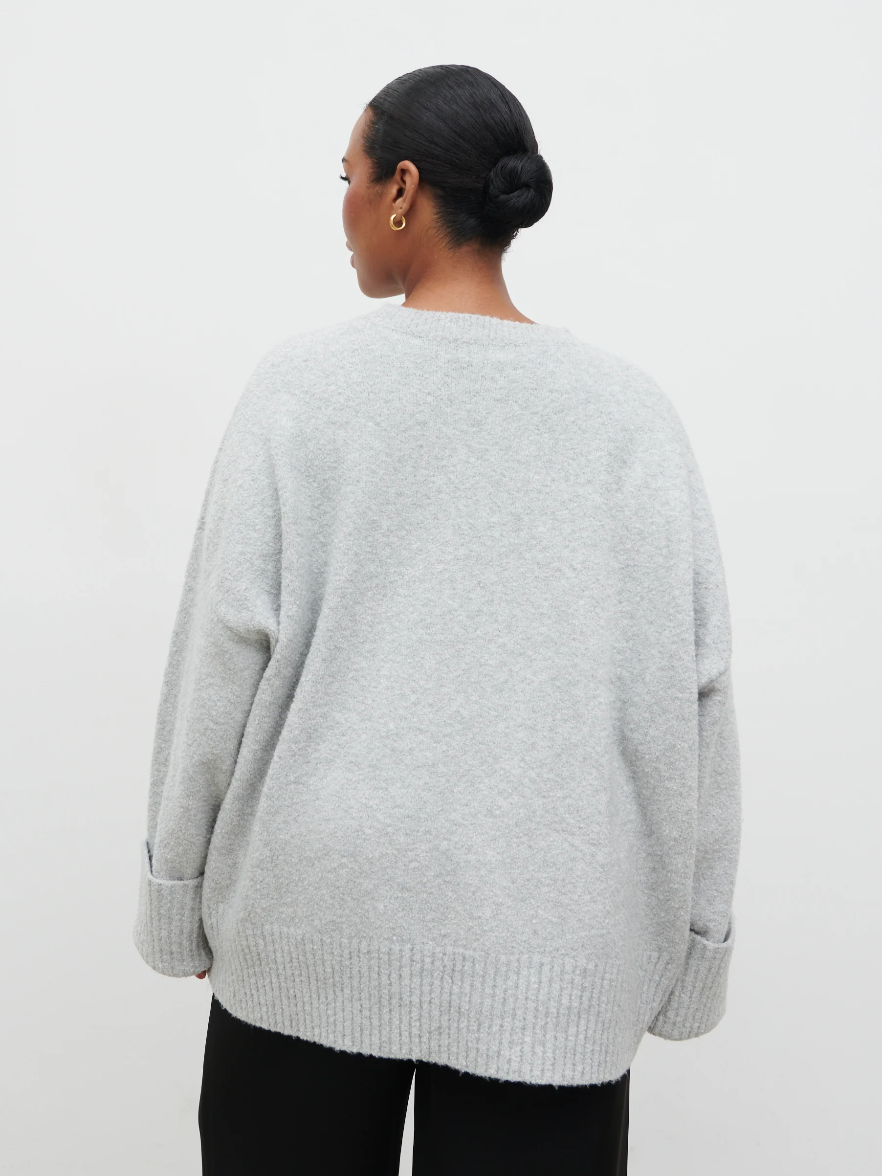 Camille Oversized Borg Jumper Curve - Light Grey - Image 4