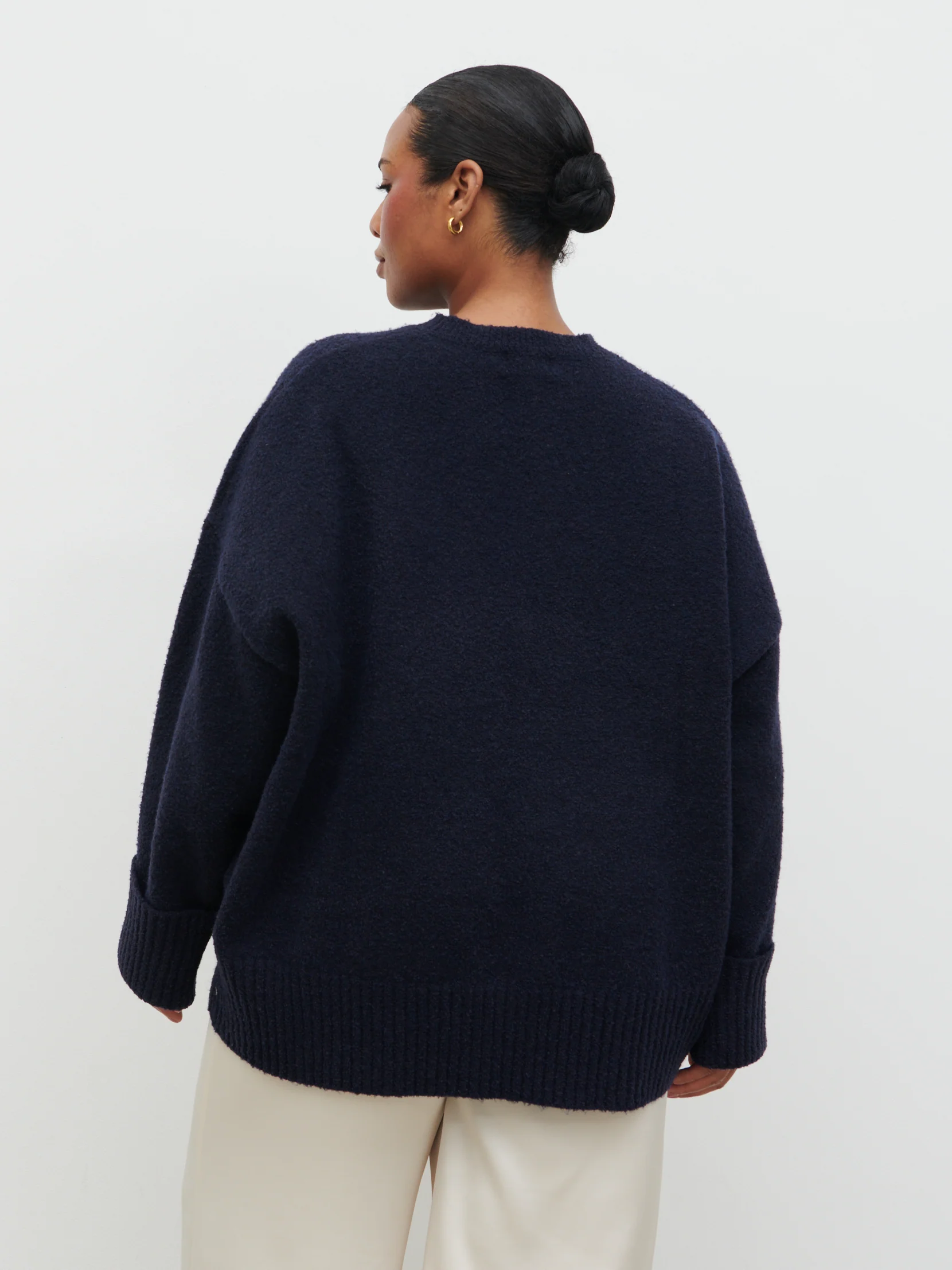 Camille Oversized Borg Jumper Curve - Navy - Image 4