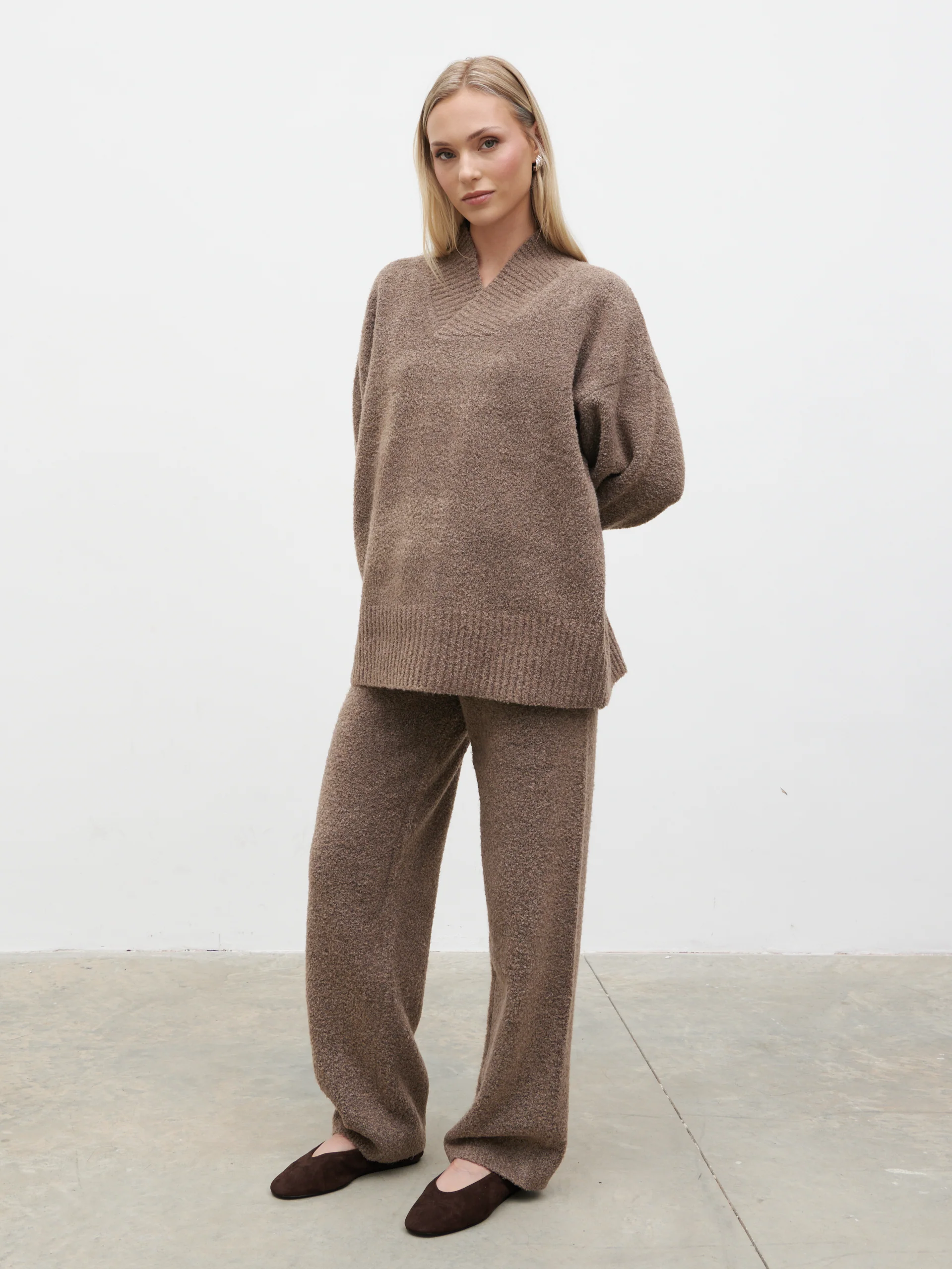 Camille V Neck Oversized Borg Jumper - Mocha - Image 7