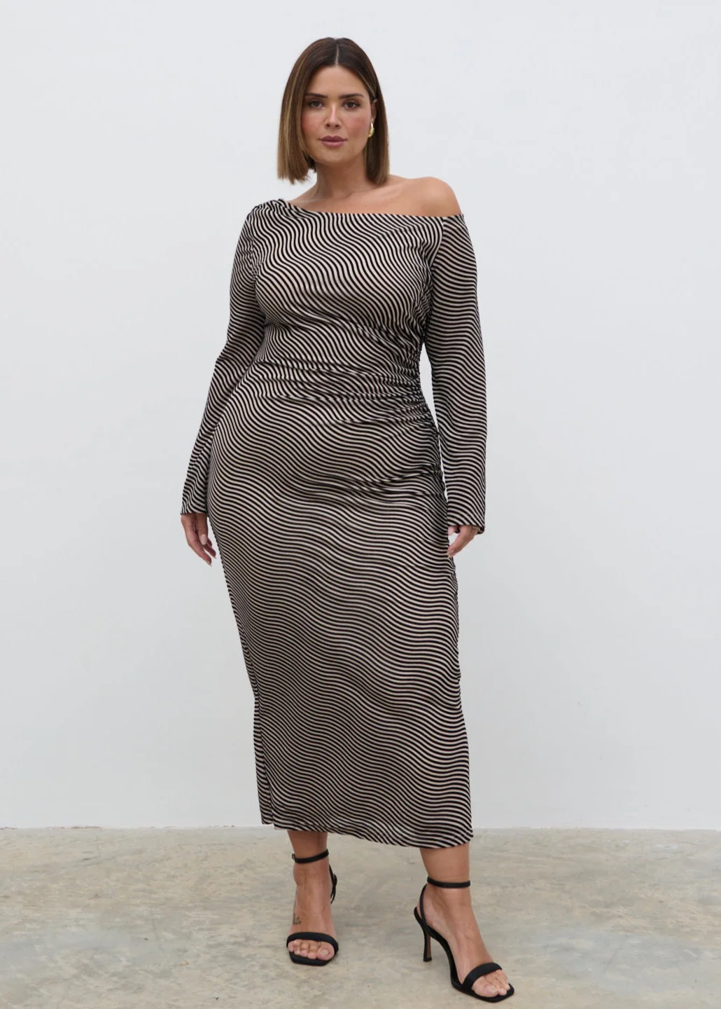 Carrie Asymmetric Knot Midaxi Dress Curve - Black and Cream Stripe