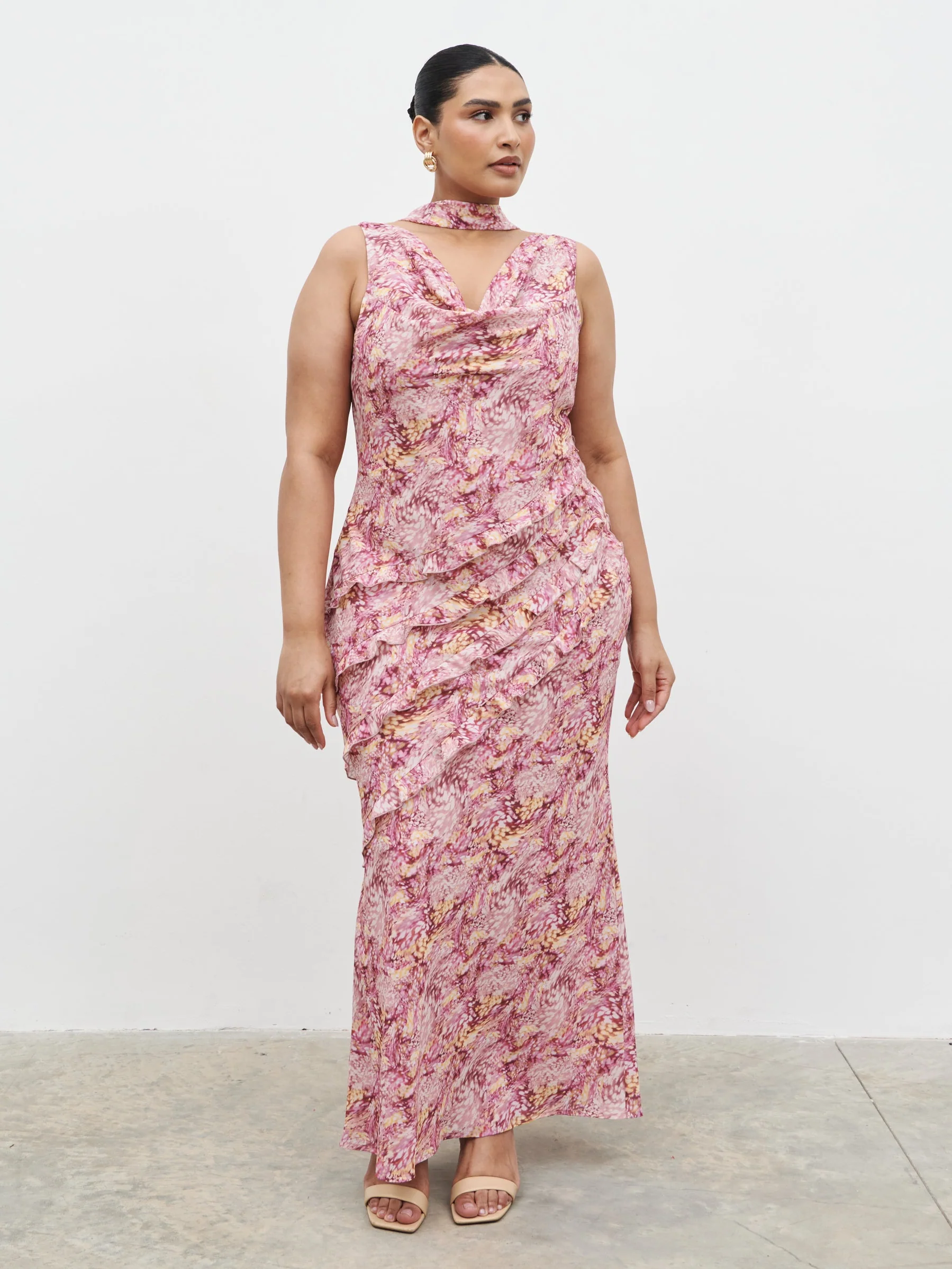 Constance Scarf Ruffle Maxi Dress Curve - Berry Multi Abstract