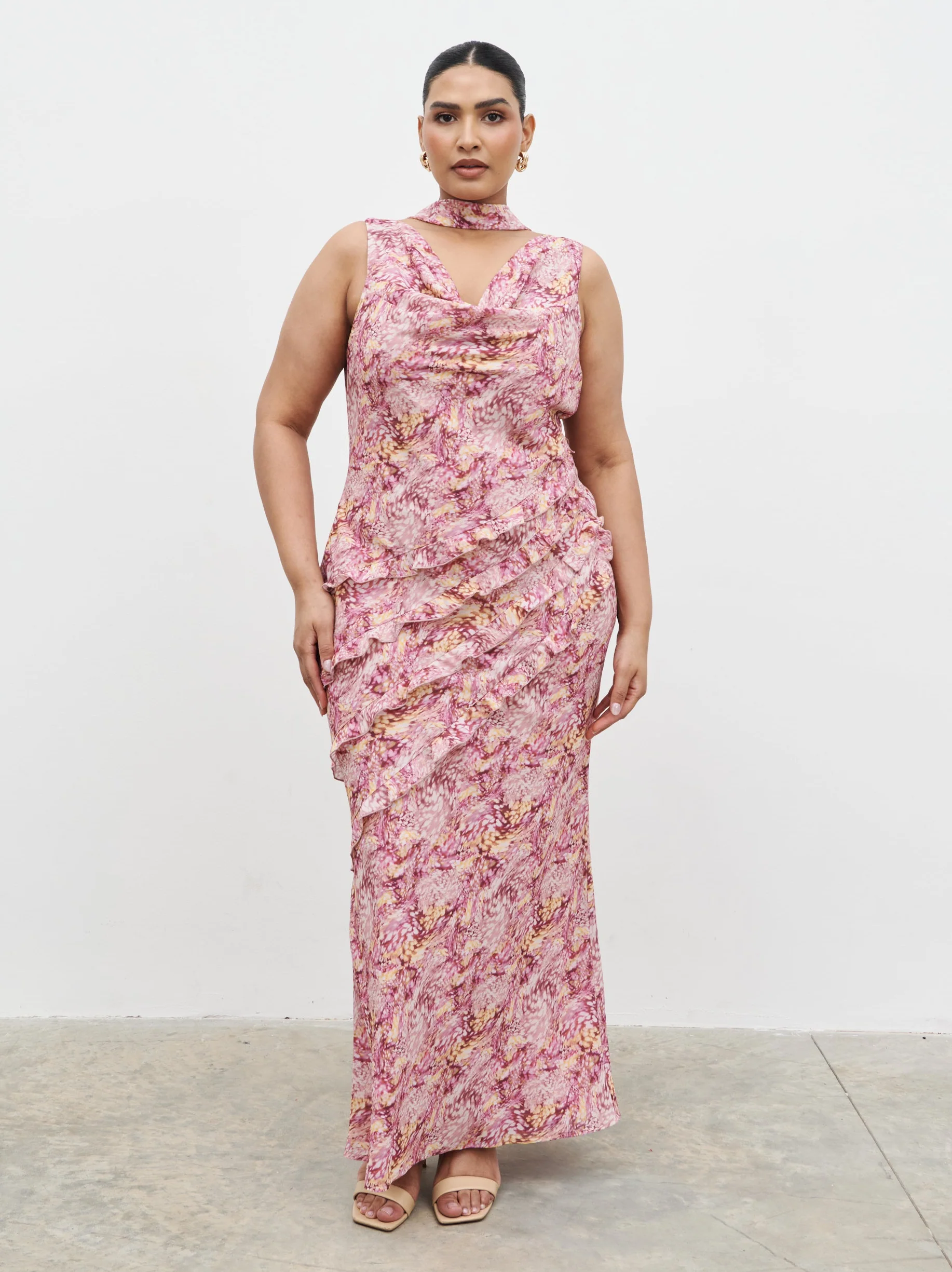 Constance Scarf Ruffle Maxi Dress Curve - Berry Multi Abstract - Image 4