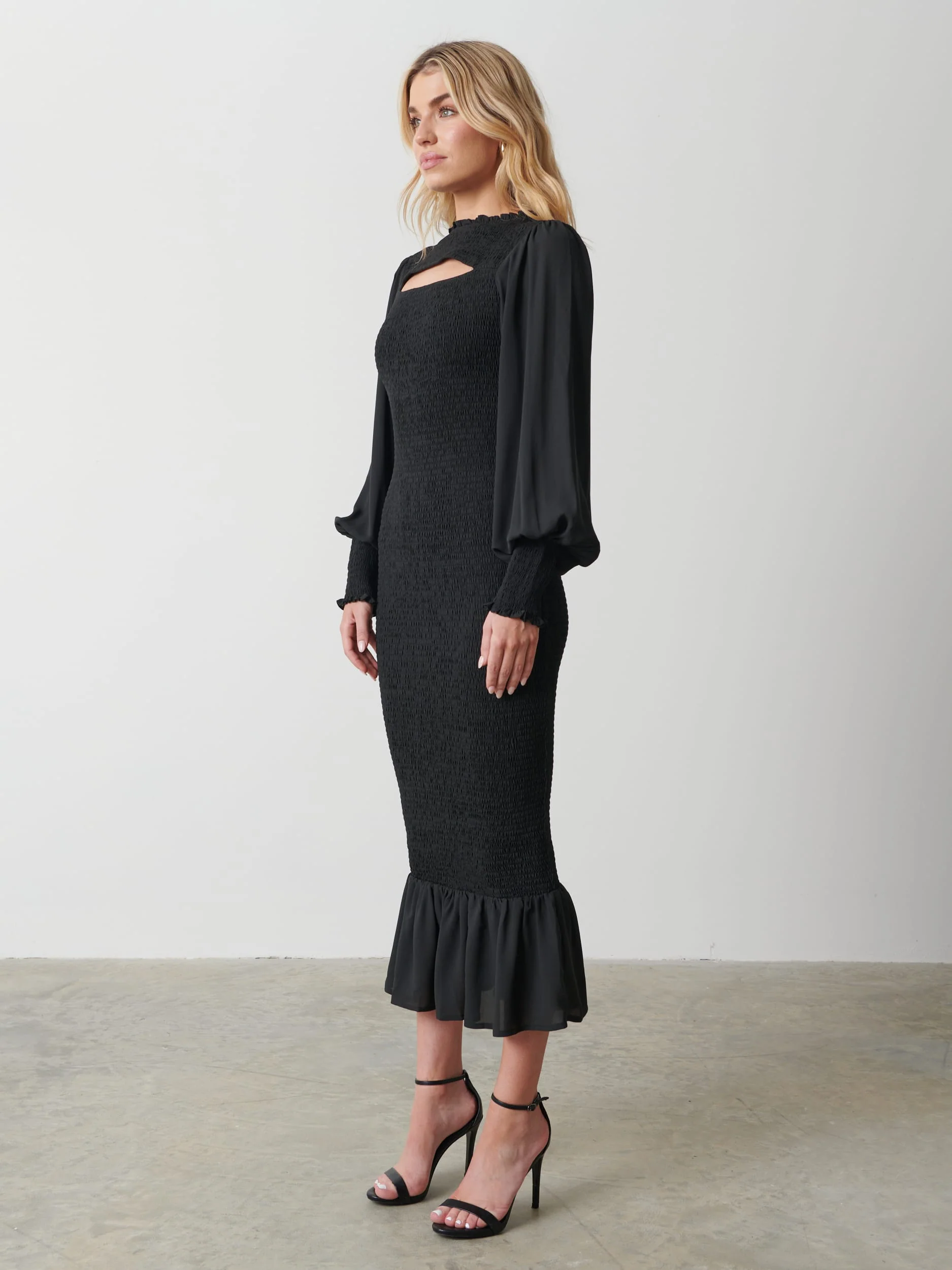 Elise Cut Out Shirred Midaxi Dress - Black - Image 5