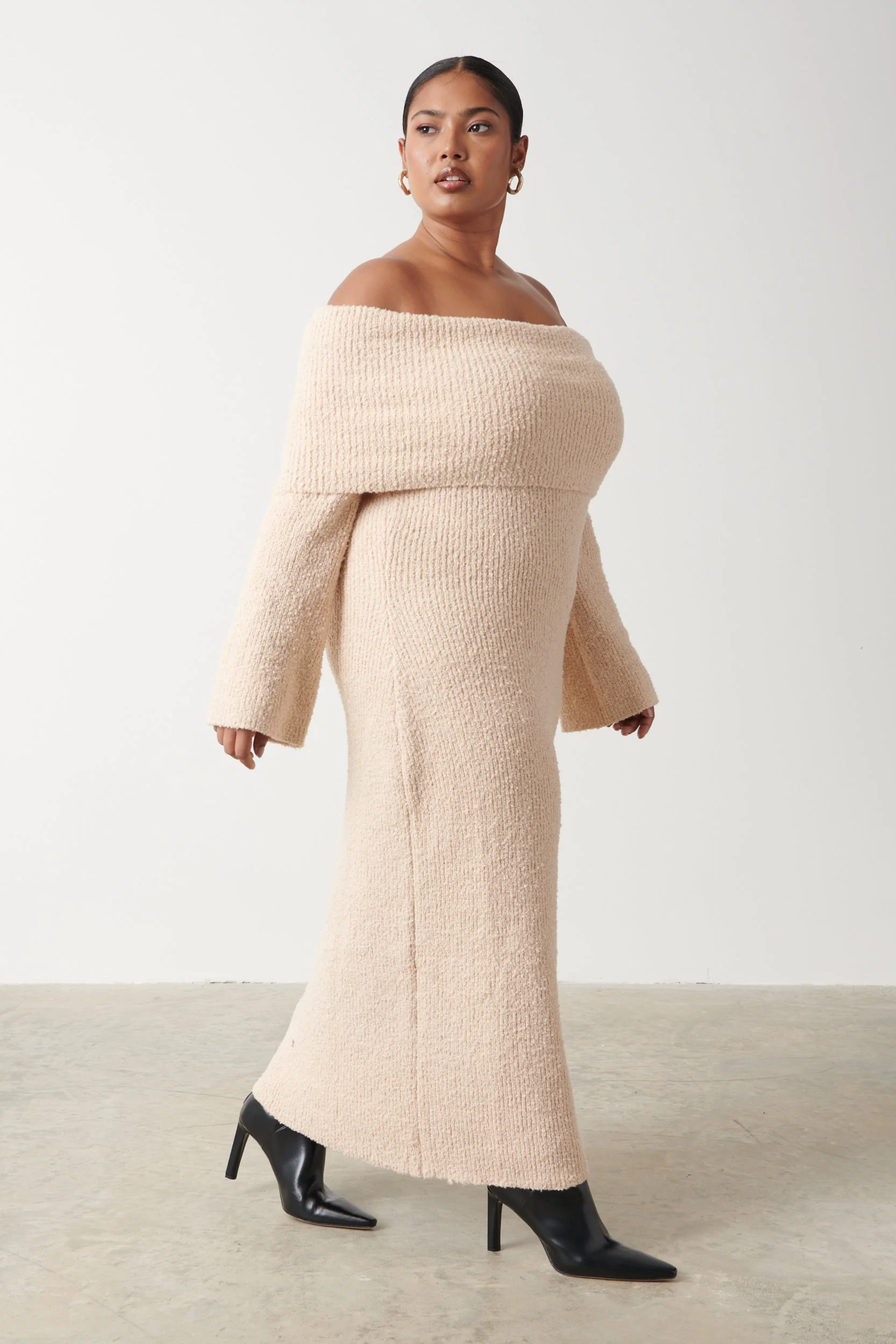 Elodie Midaxi Bardot Knit Dress Curve - Ecru - Image 4