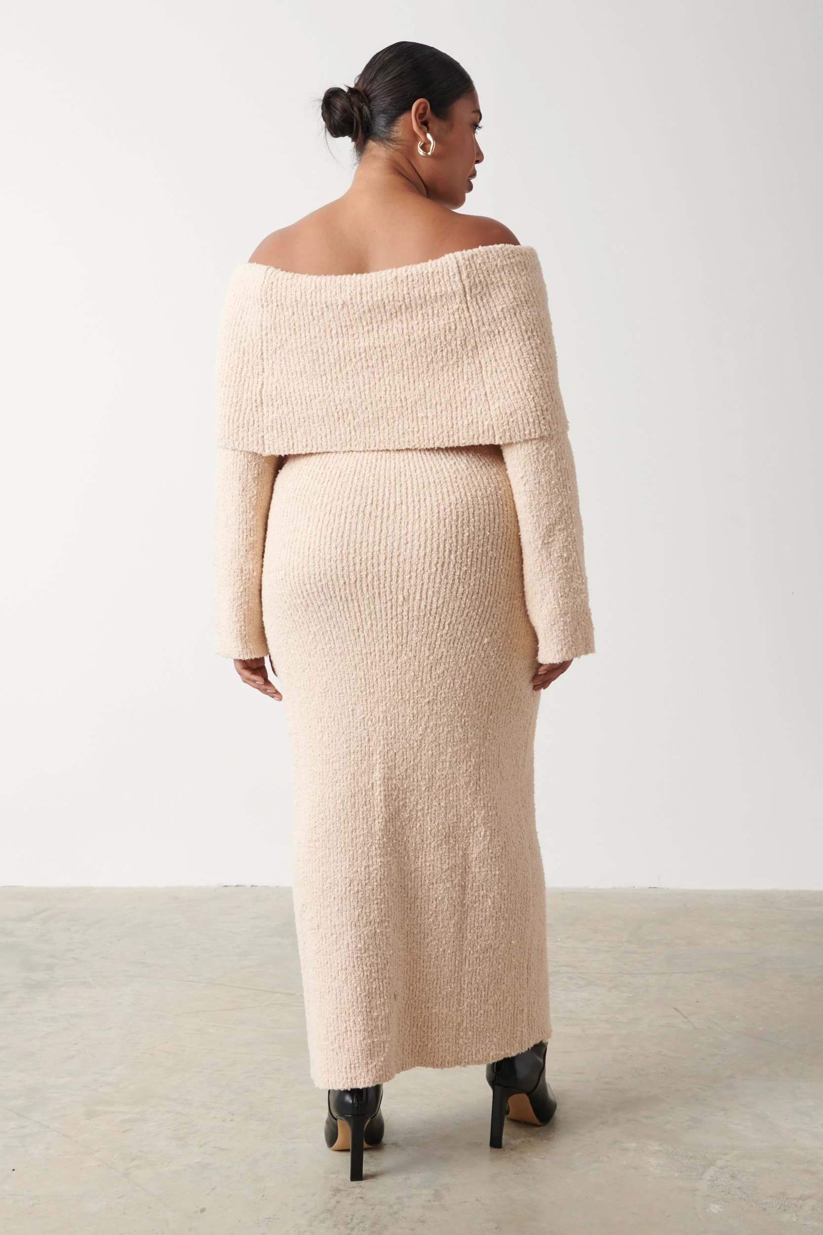 Elodie Midaxi Bardot Knit Dress Curve - Ecru - Image 5