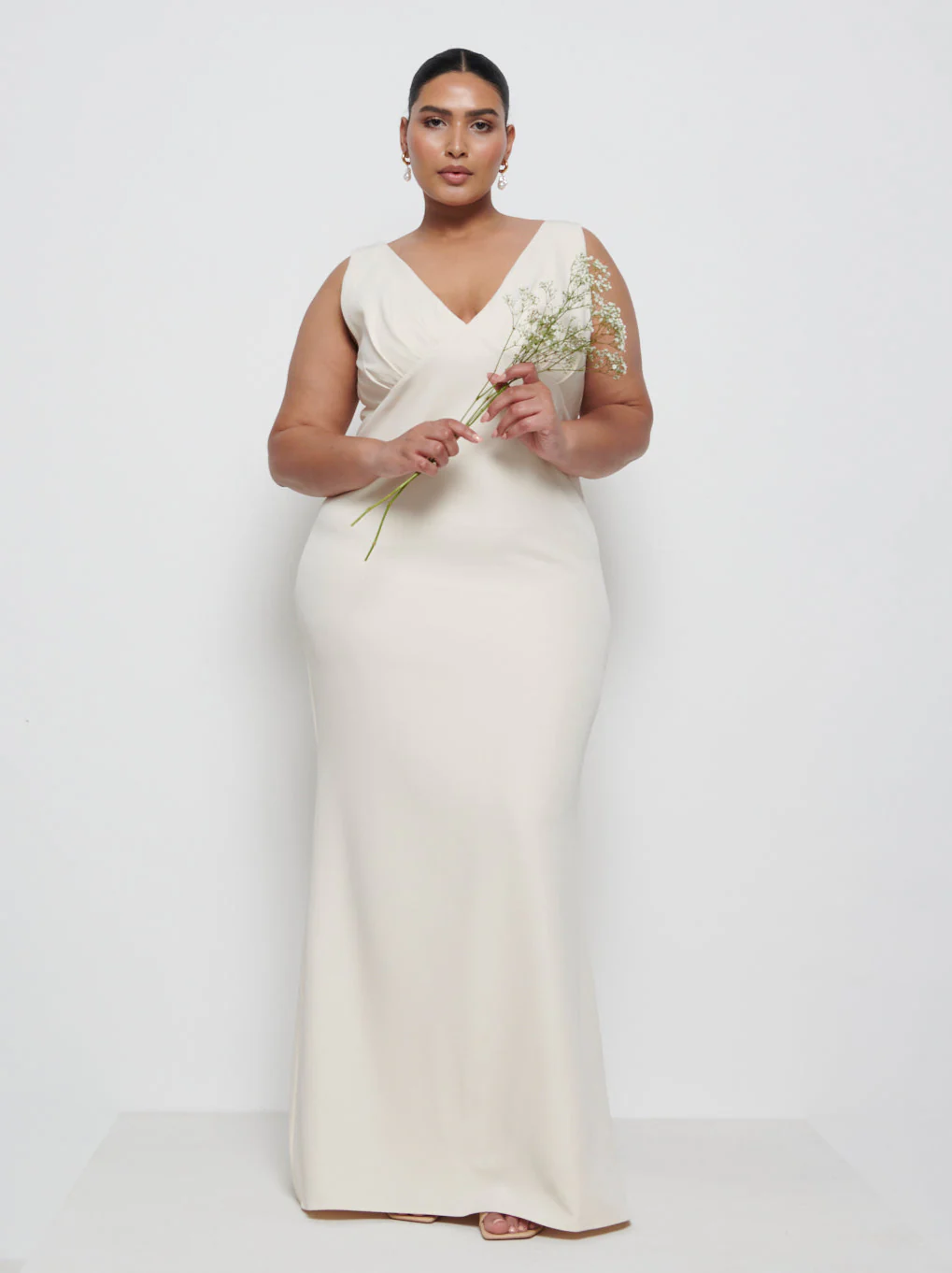 Esmee Crepe Maxi Bridesmaid Dress Curve - Champagne