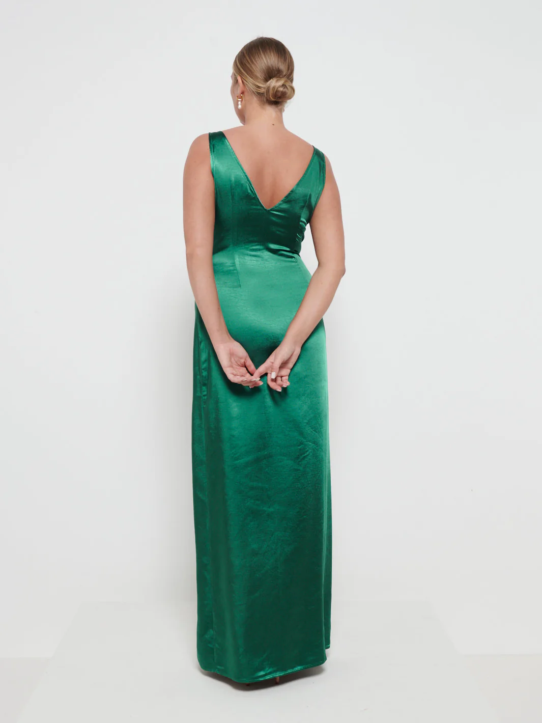 Esmee Wrap Maxi Bridesmaid Dress - Matte Emerald - Image 3