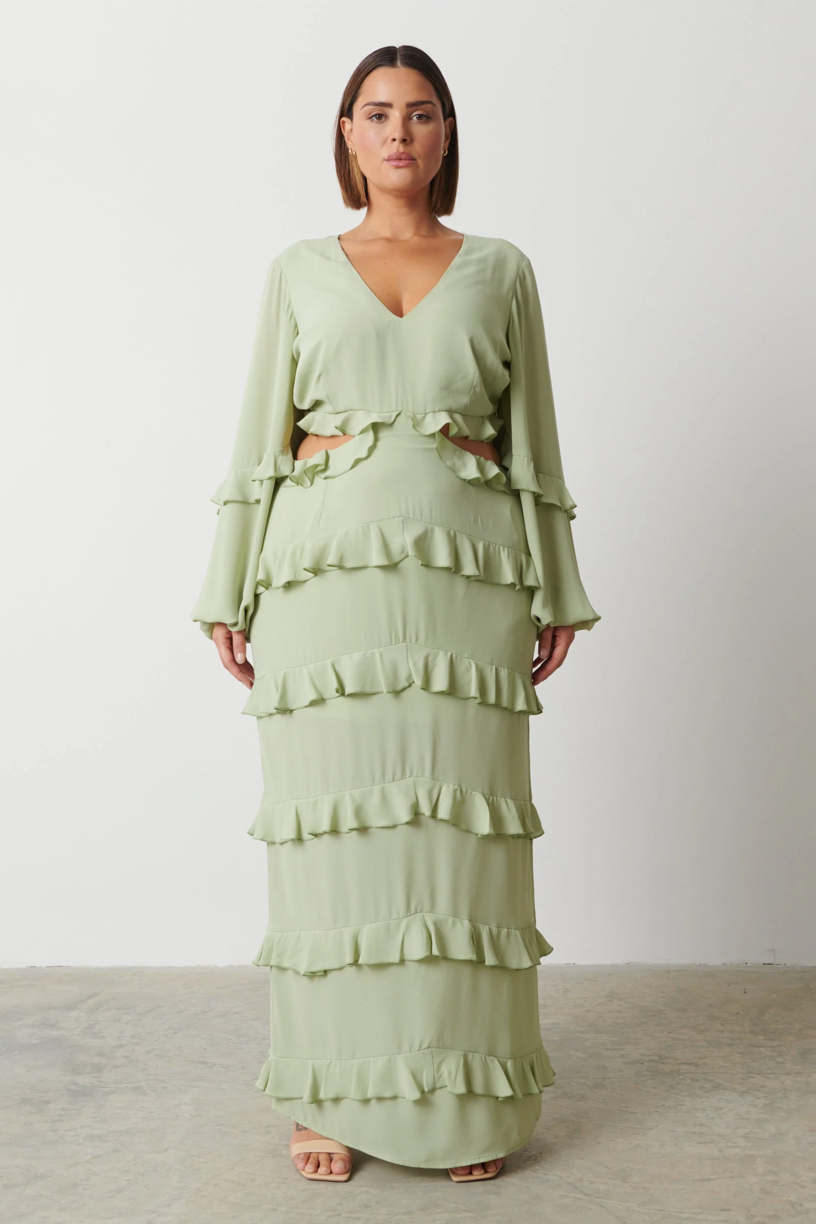 Evie Ruffle Maxi Dress Curve - Sage - Image 6