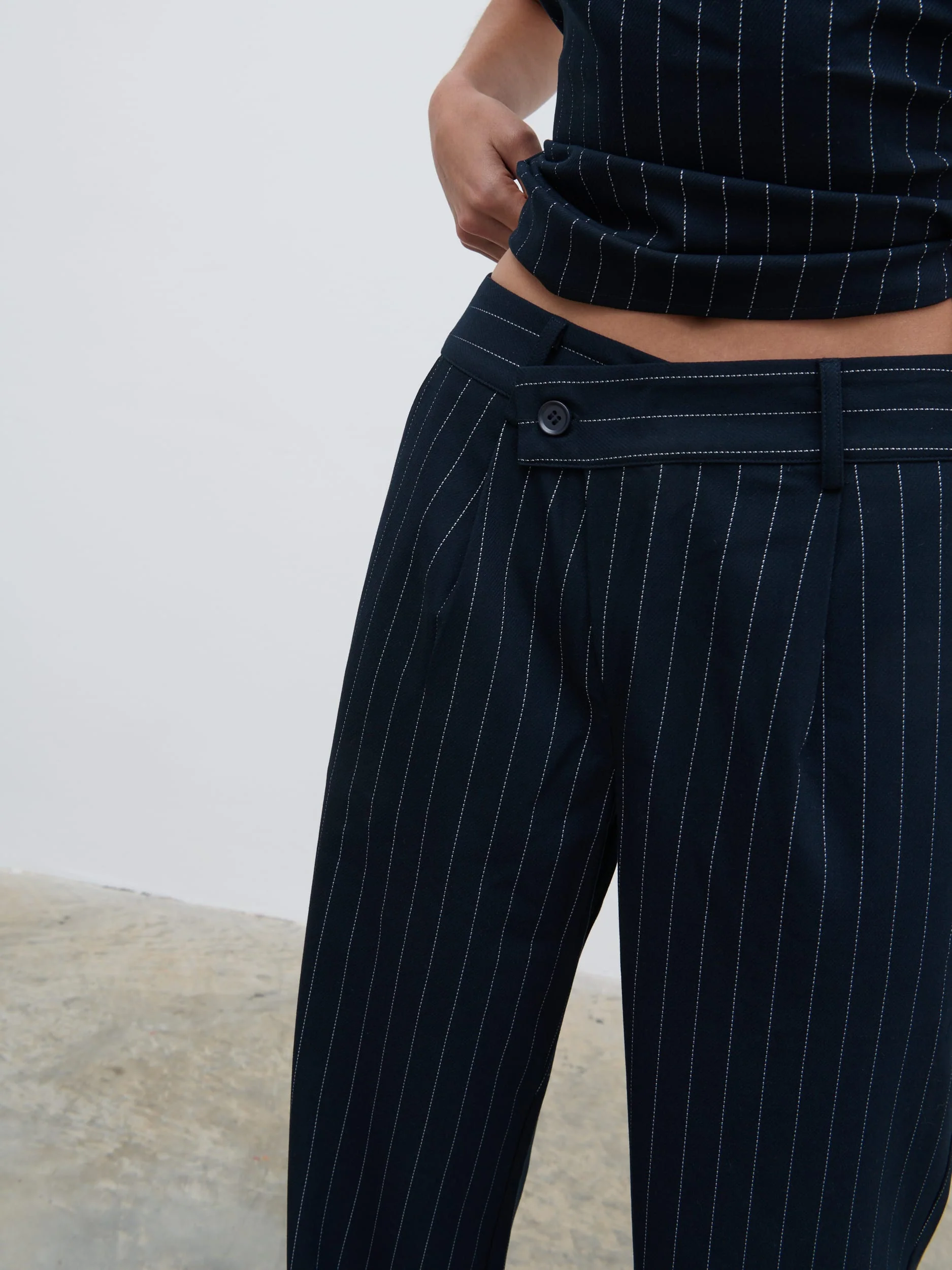 Flynn Slouchy Pinstripe Trousers - Navy - Image 3