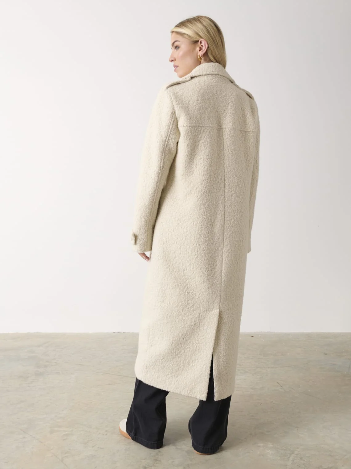 Halston Oversized Boucle Coat - Cream - Image 3
