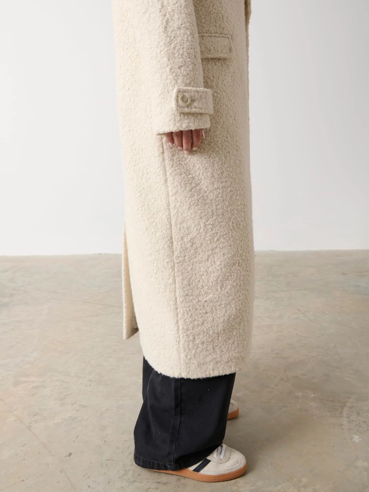 Halston Oversized Boucle Coat - Cream - Image 4