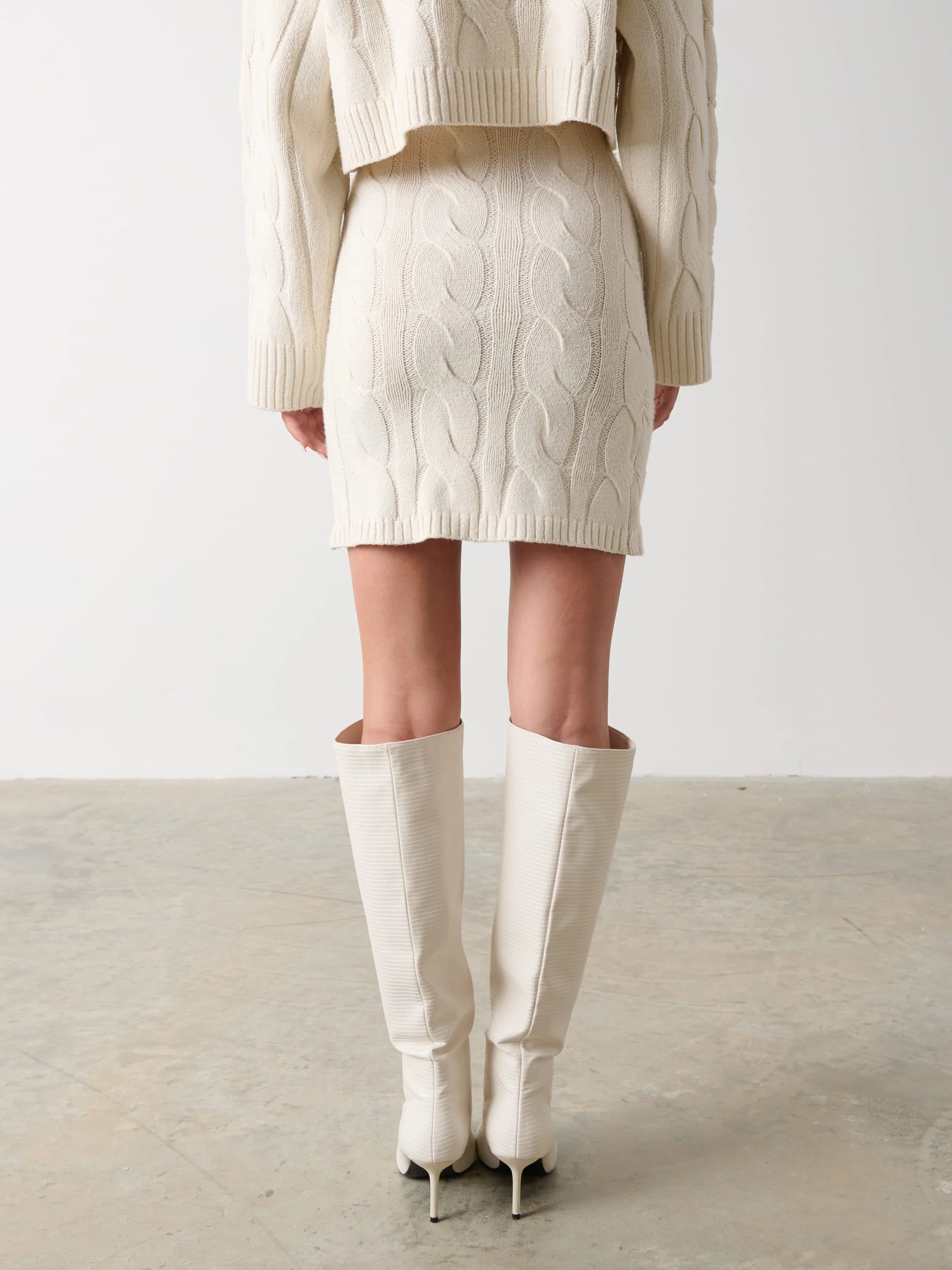 Hunter Cable Knit Mini Skirt - Cream - Image 3