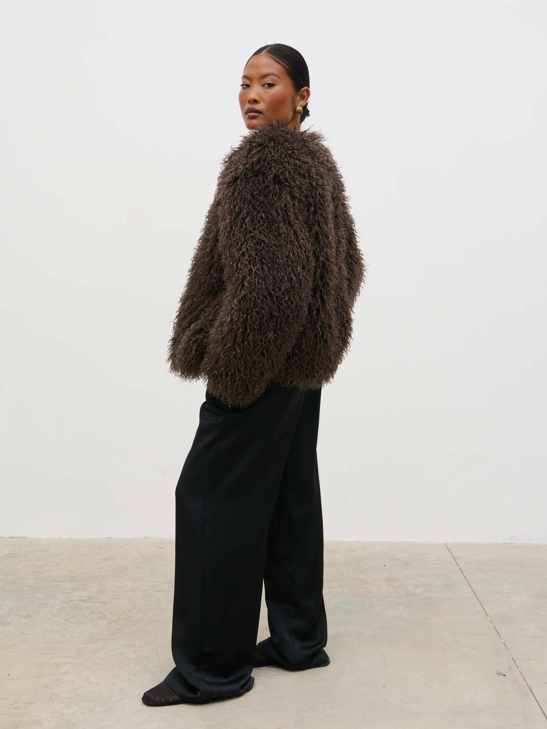 Irie Shaggy Short Faux Fur Coat - Brown - Image 3
