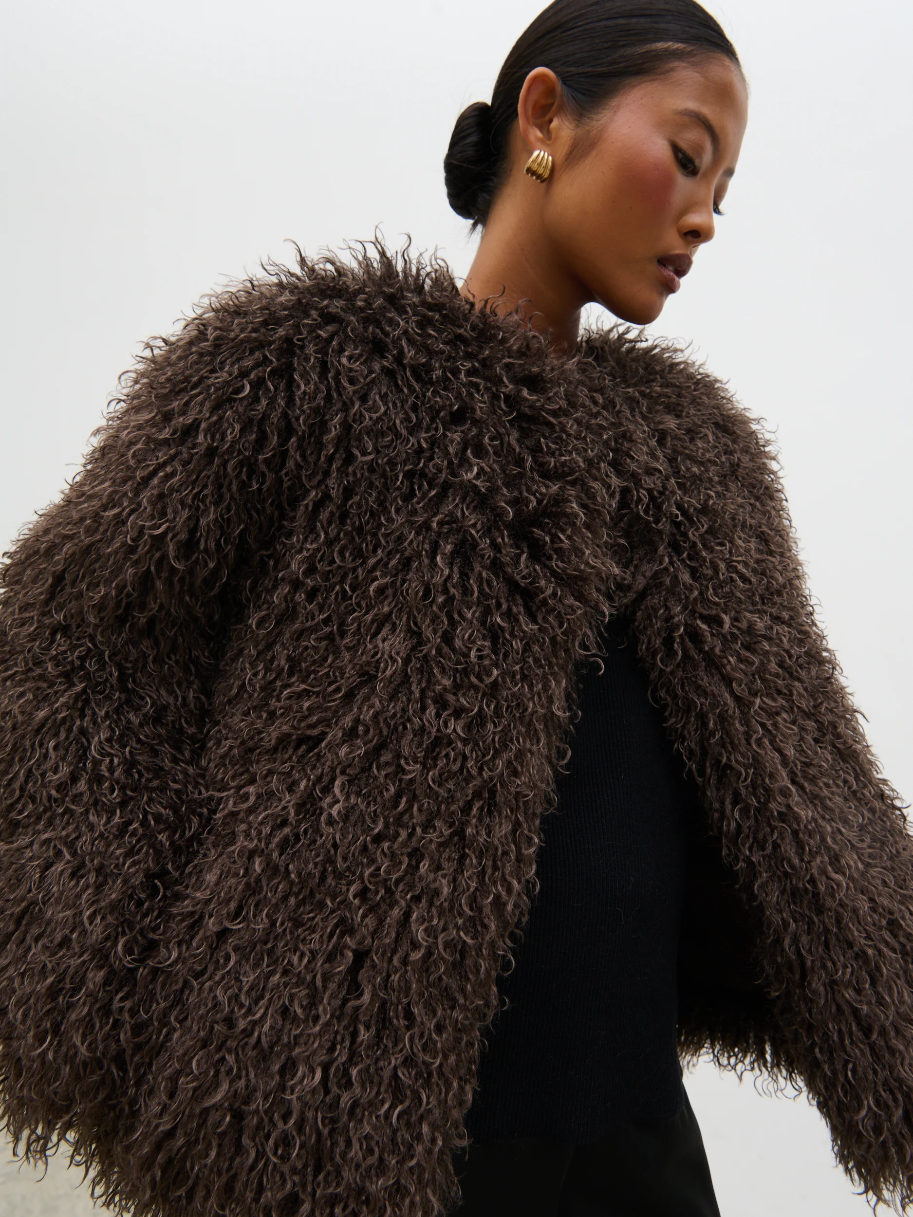 Irie Shaggy Short Faux Fur Coat - Brown - Image 7