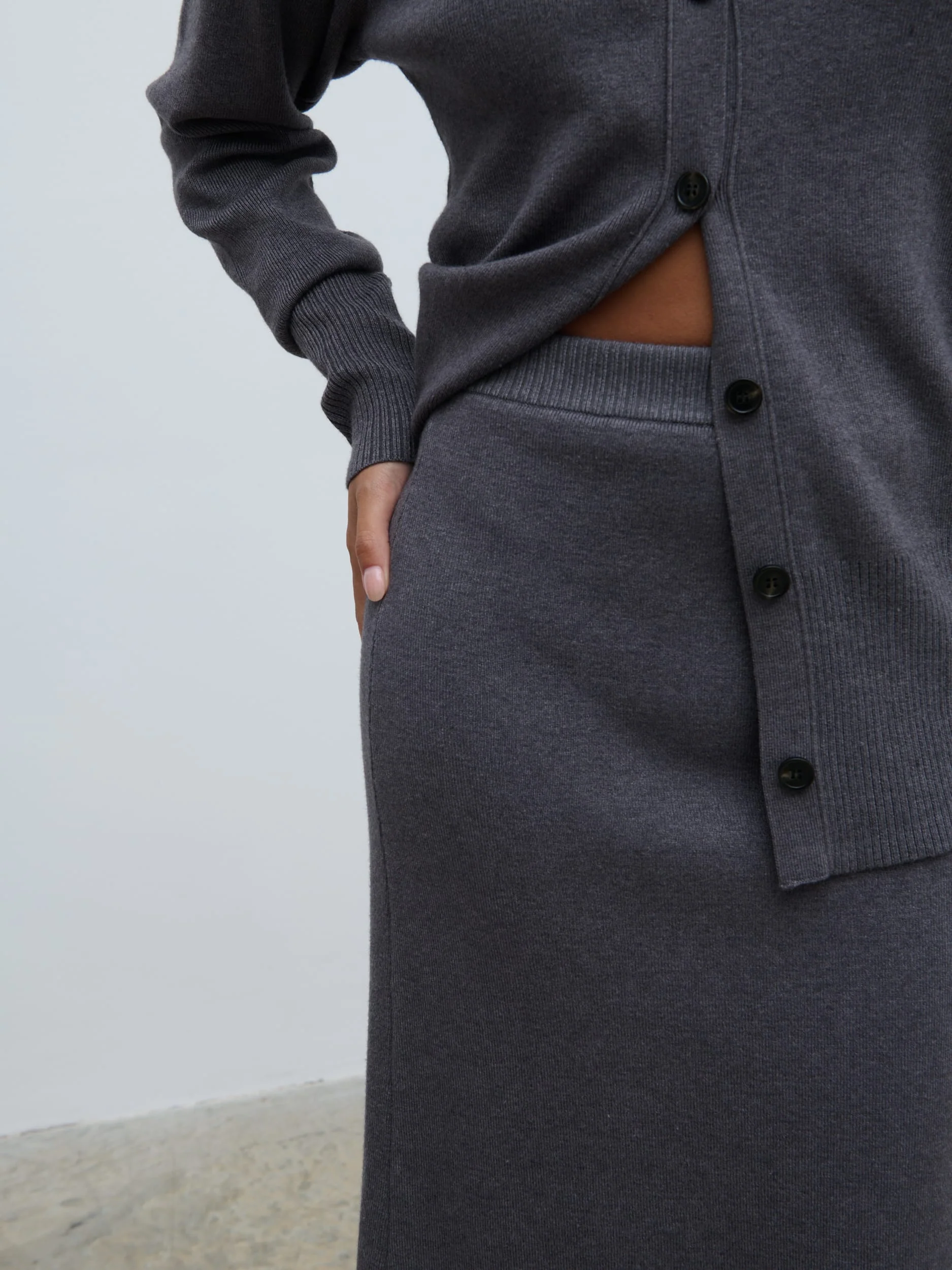 Justine Rib Knit Maxi Skirt - Grey Marl - Image 2