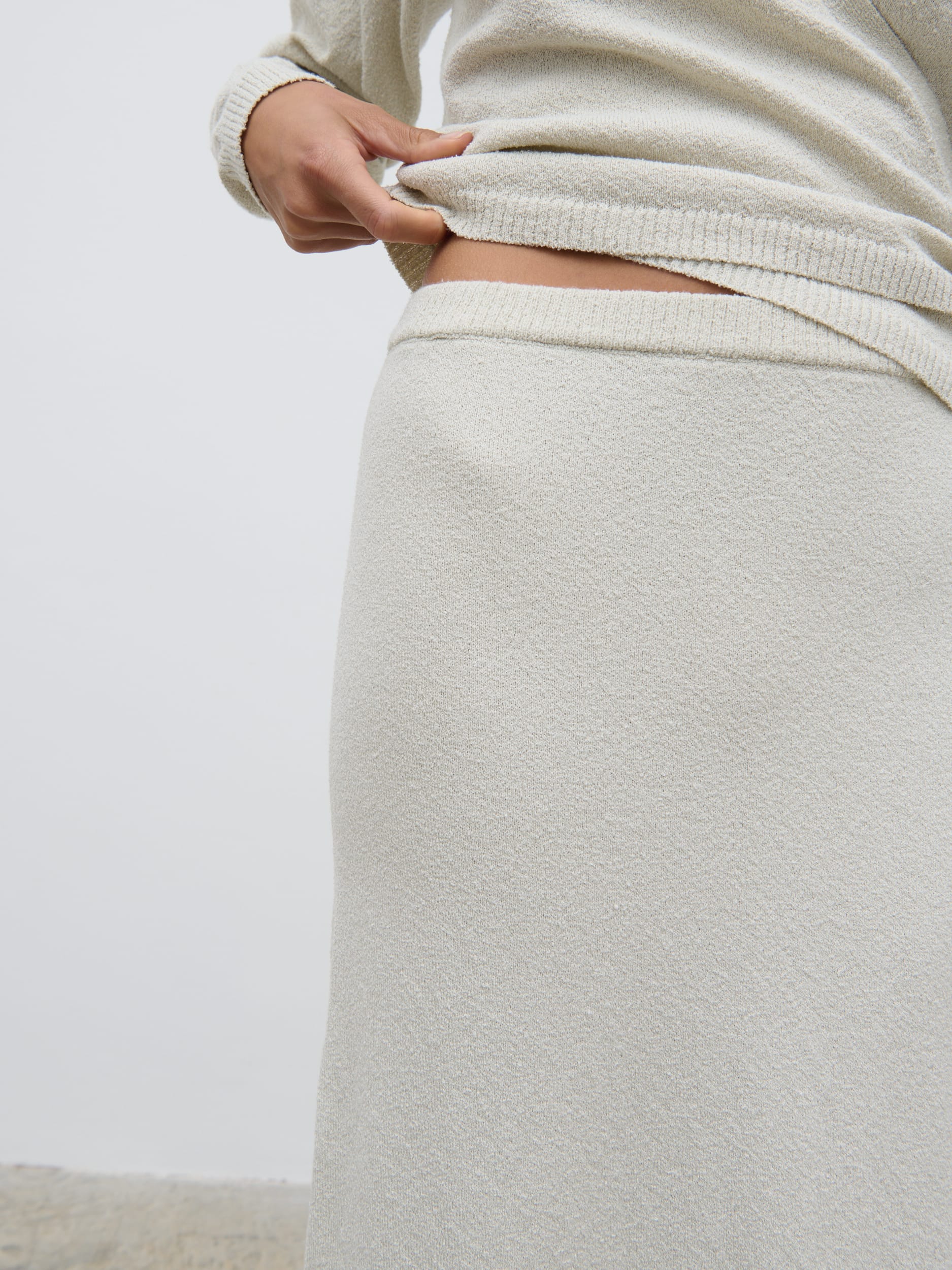 Laney Boucle Knit Midaxi Skirt - Pale Stone - Image 3