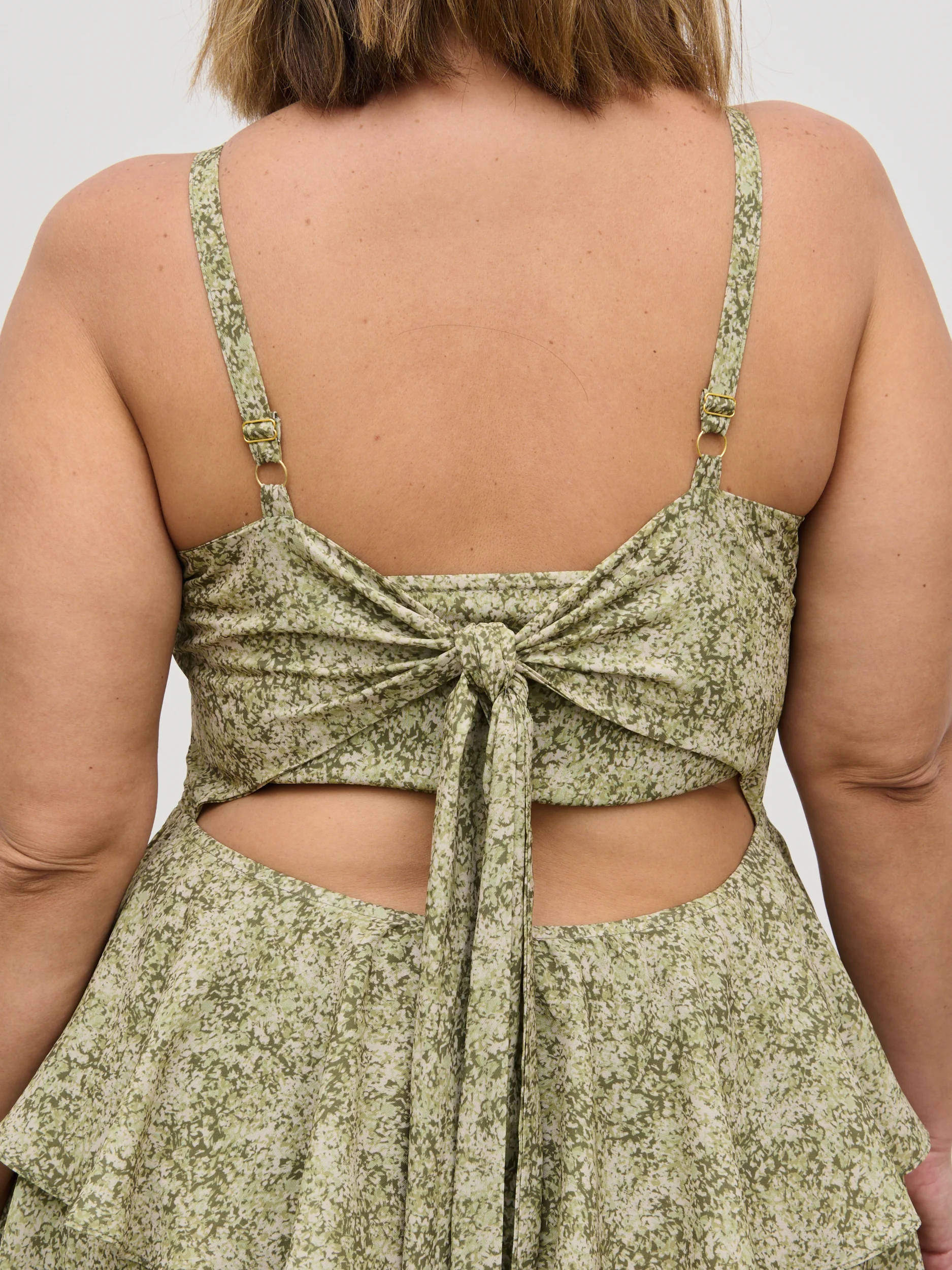 Lissy Tie Back Midaxi Dress Curve - Green Abstract - Image 7