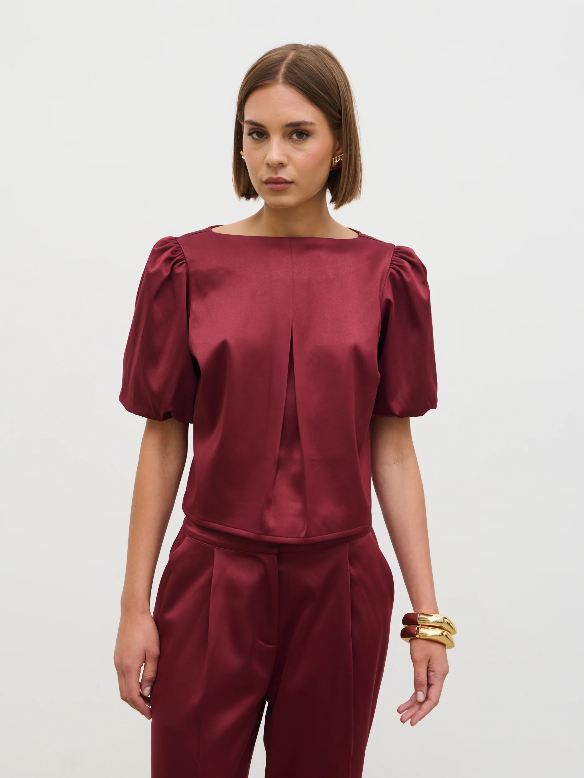 Lorah Puff Sleeve Bonded Satin Top - Wine - Image 2
