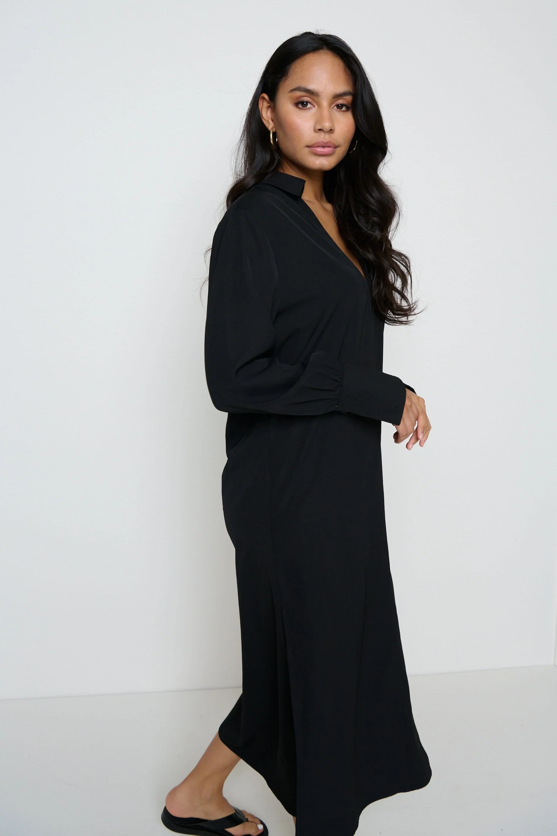 Luda Midi Dress - Black - Image 2