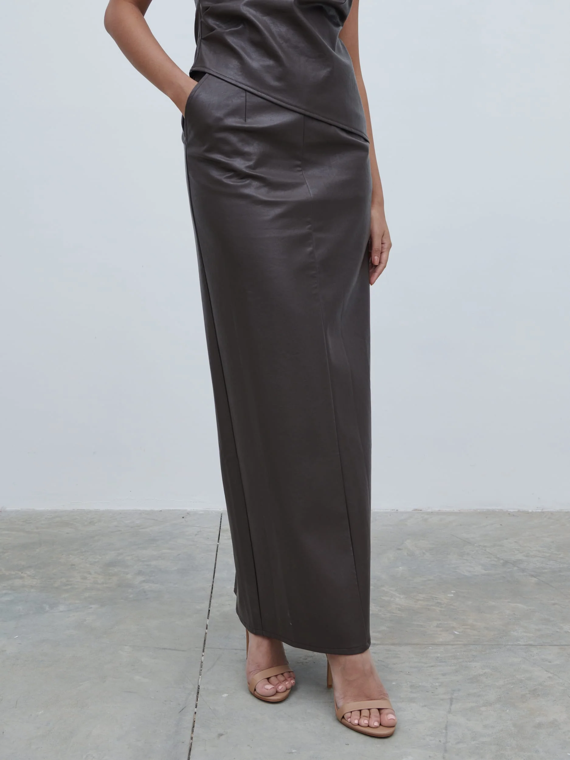 Maeve Faux Leather Maxi Skirt - Dark Chocolate Brown - Image 3