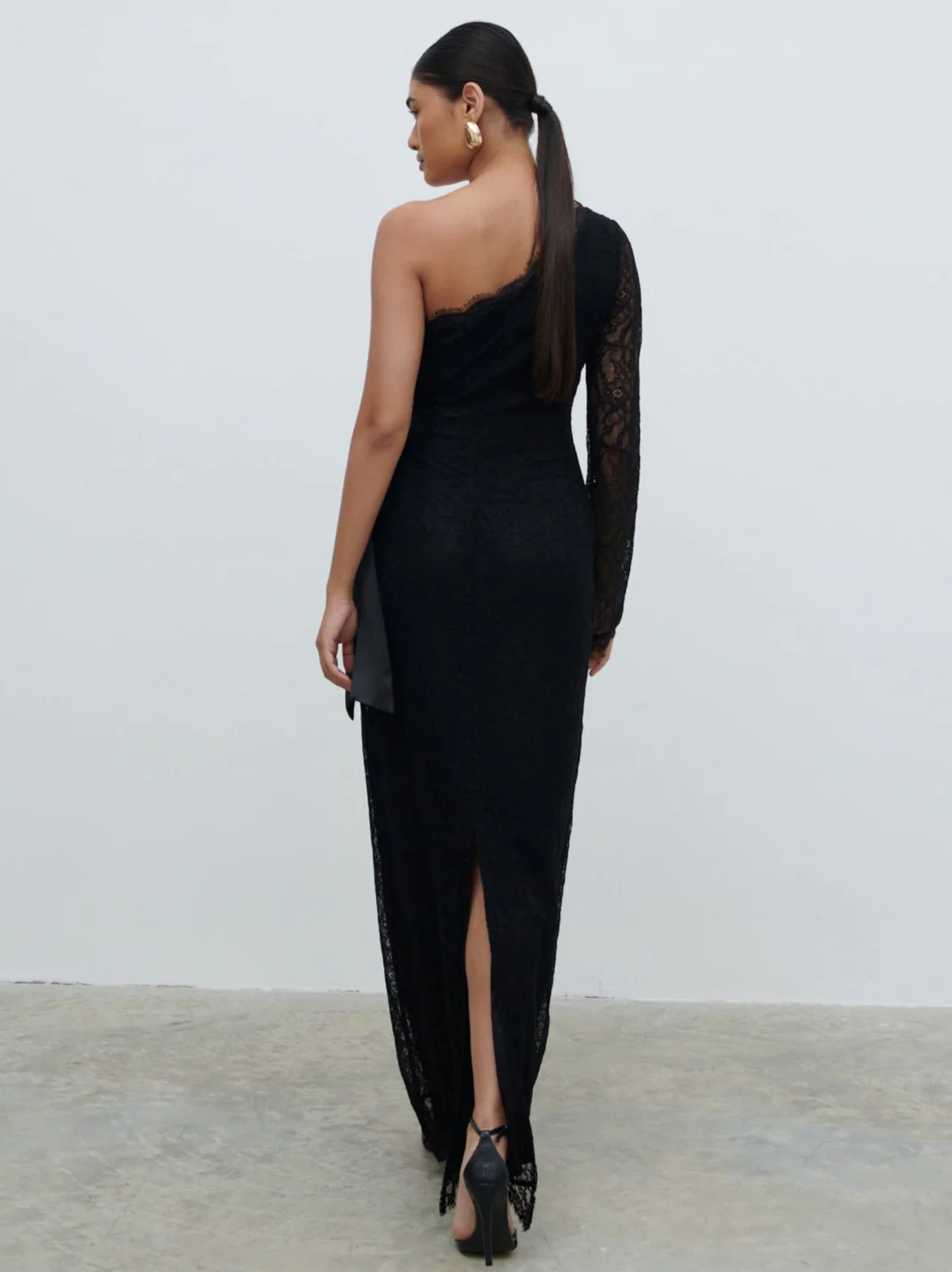 Mollie One Shoulder Lace Maxi Dress - Black - Image 6