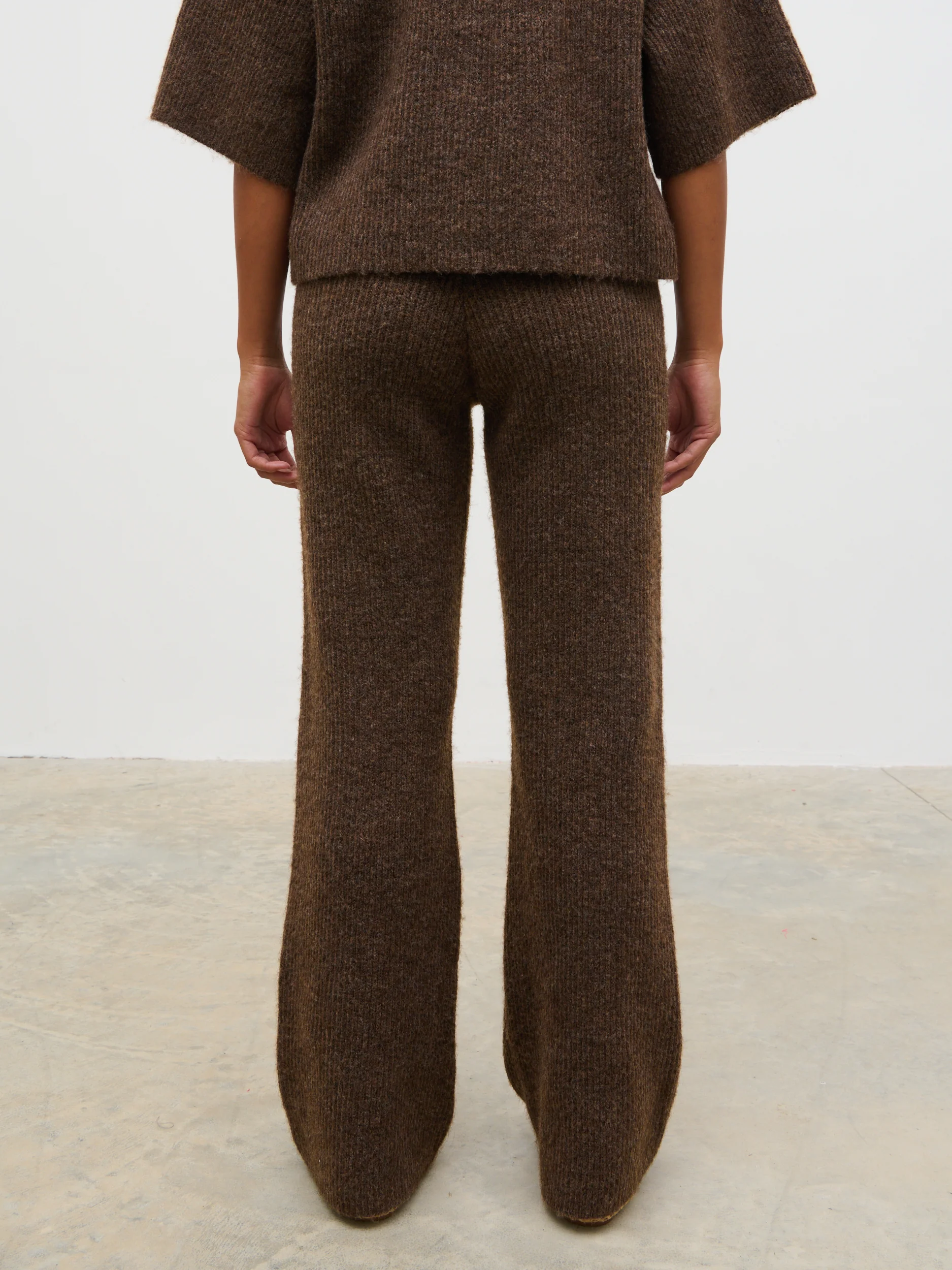 Ovalie Rib Knit Trousers - Chocolate - Image 5