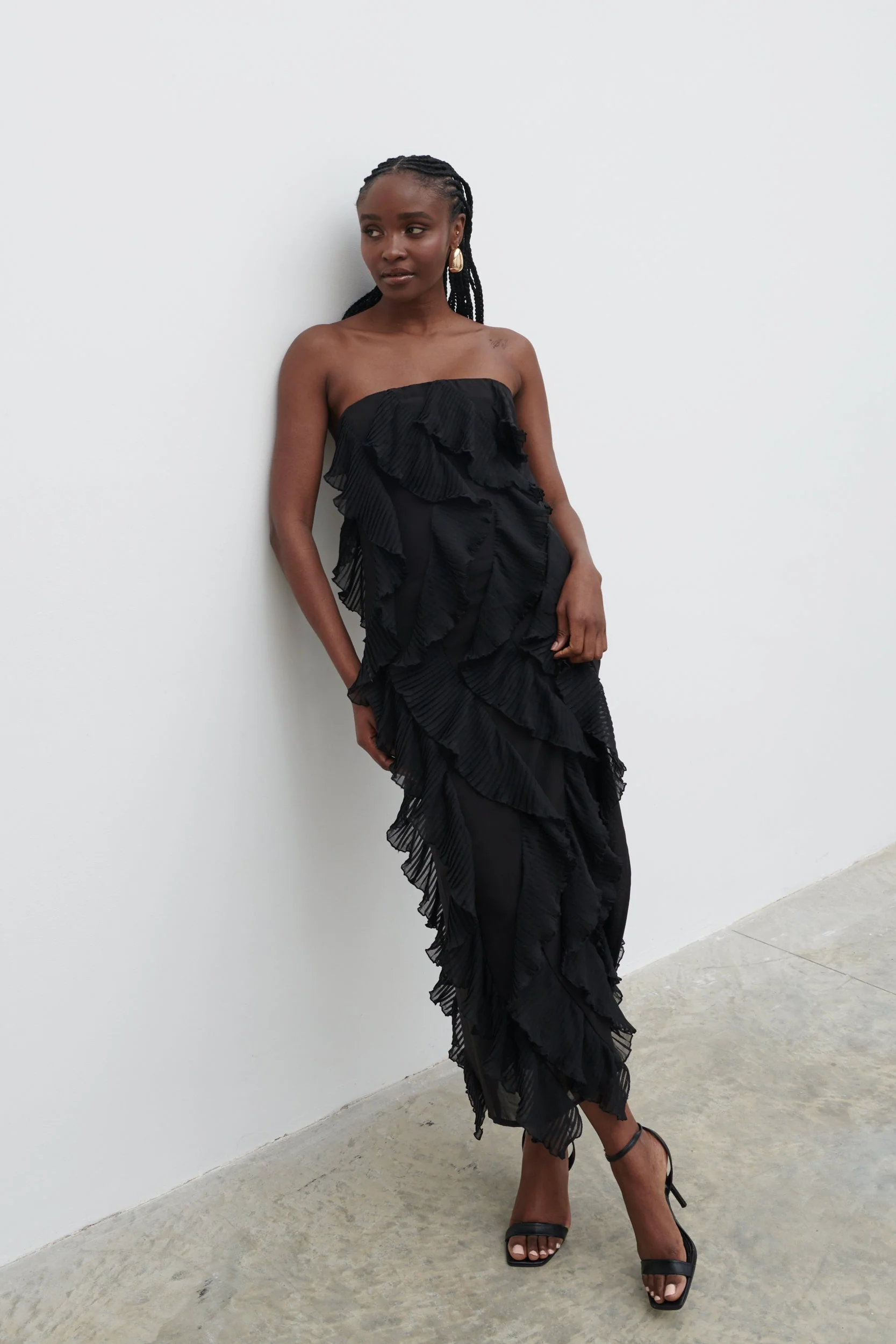 Perla Bandeau Ruffle Midaxi Dress - Black - Image 5