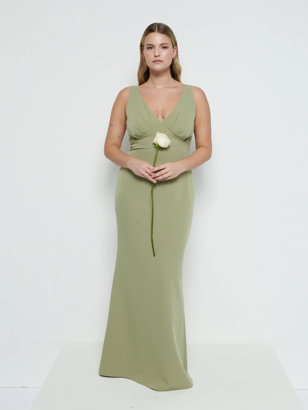 Recycled Crepe Olive Swatch - Image 2