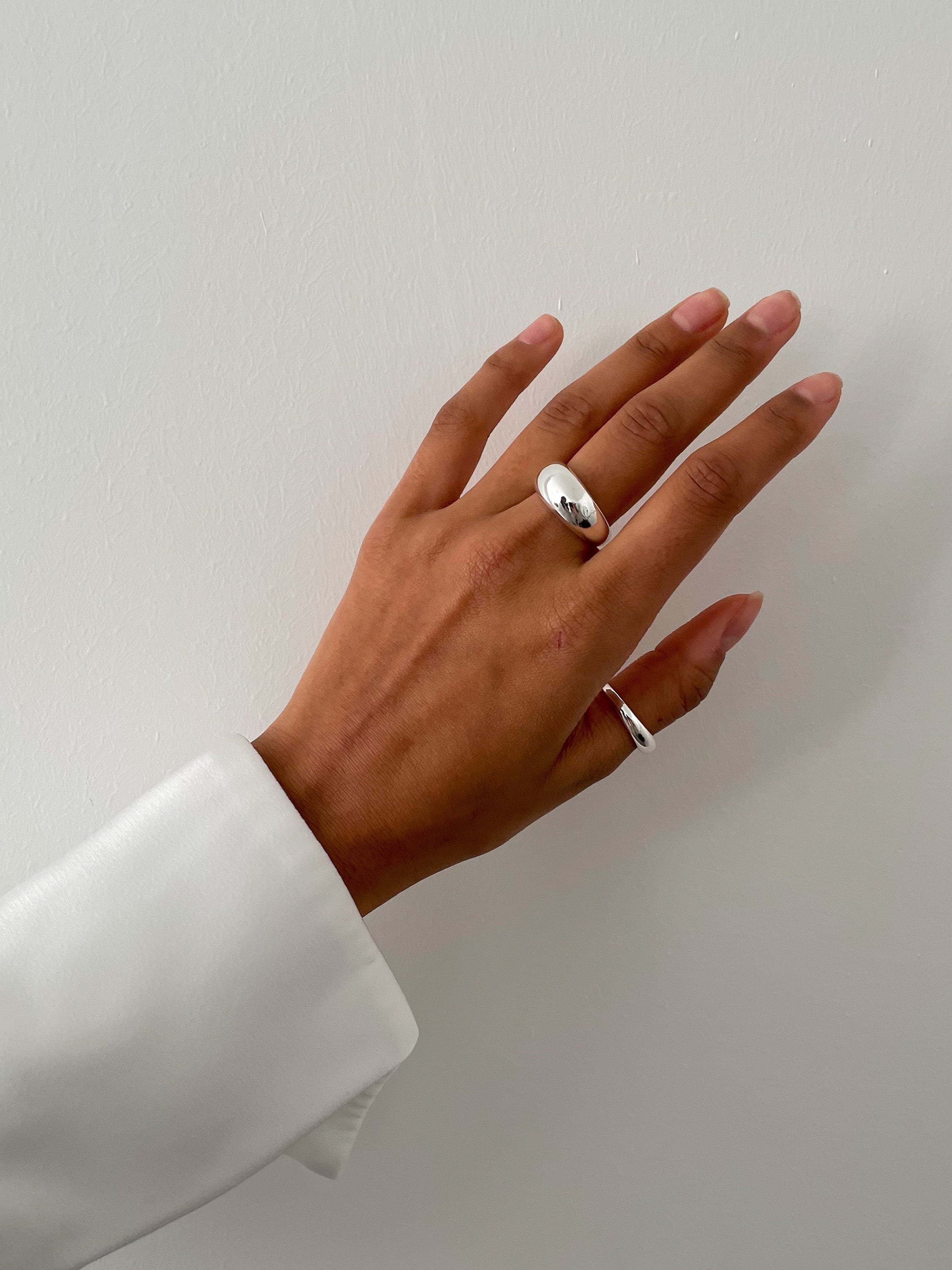 Renetta Thin Band Ring - Recycled Silver - Image 4