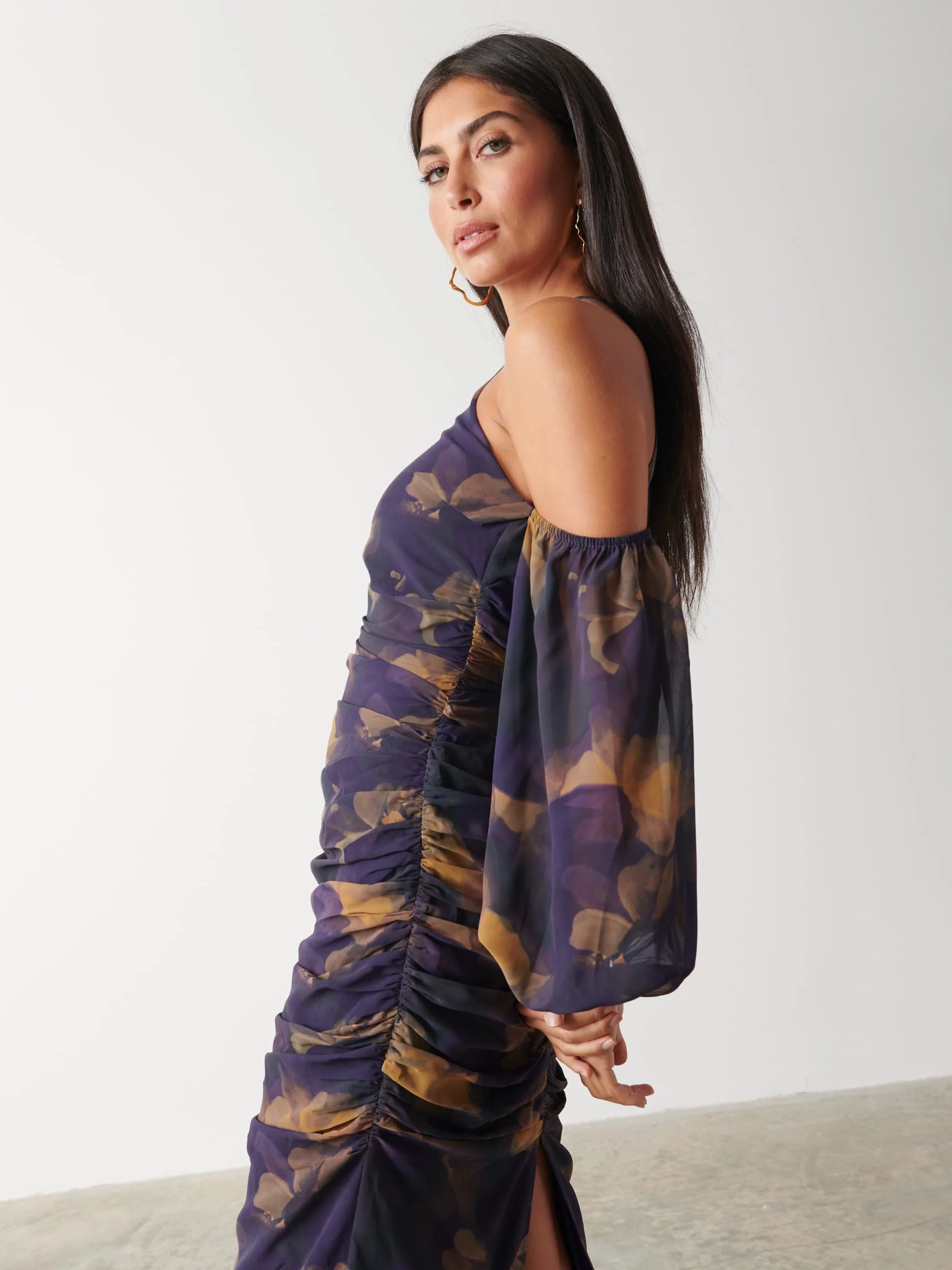 Roma Ruched Midaxi Dress - Dark Amethyst & Saffron Floral - Image 5