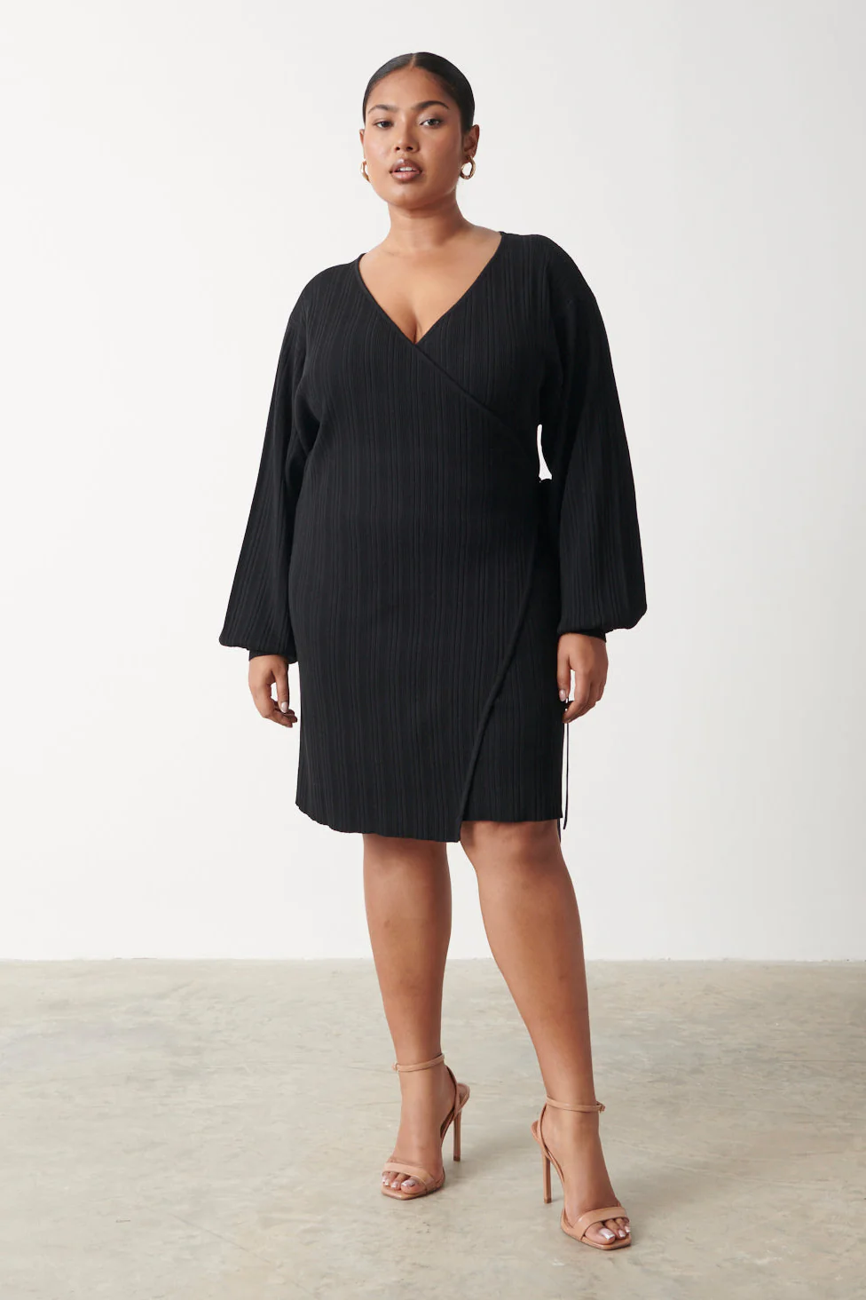 Shelby Mini Plisse Knit Dress Curve - Black - Image 4