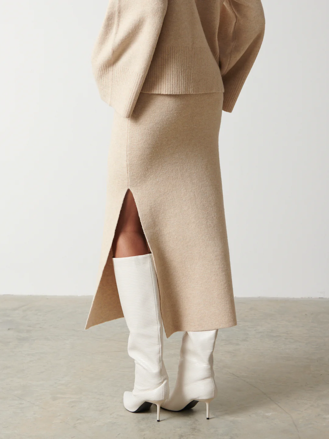 Sloane Knit Slit Midaxi Skirt - Oatmeal - Image 3