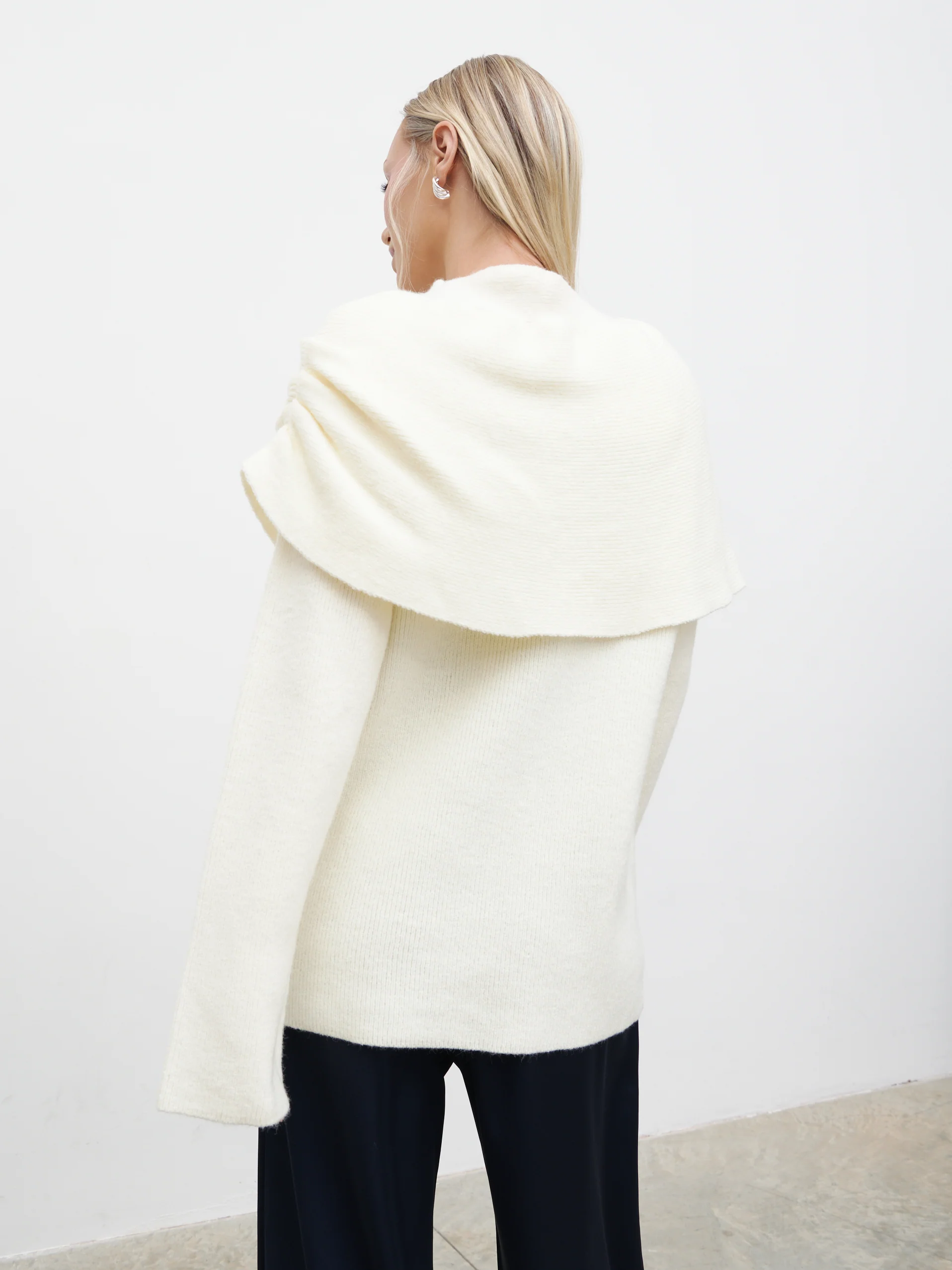 Tarla Exaggerated Drape Knit Jumper - Cream - Image 7